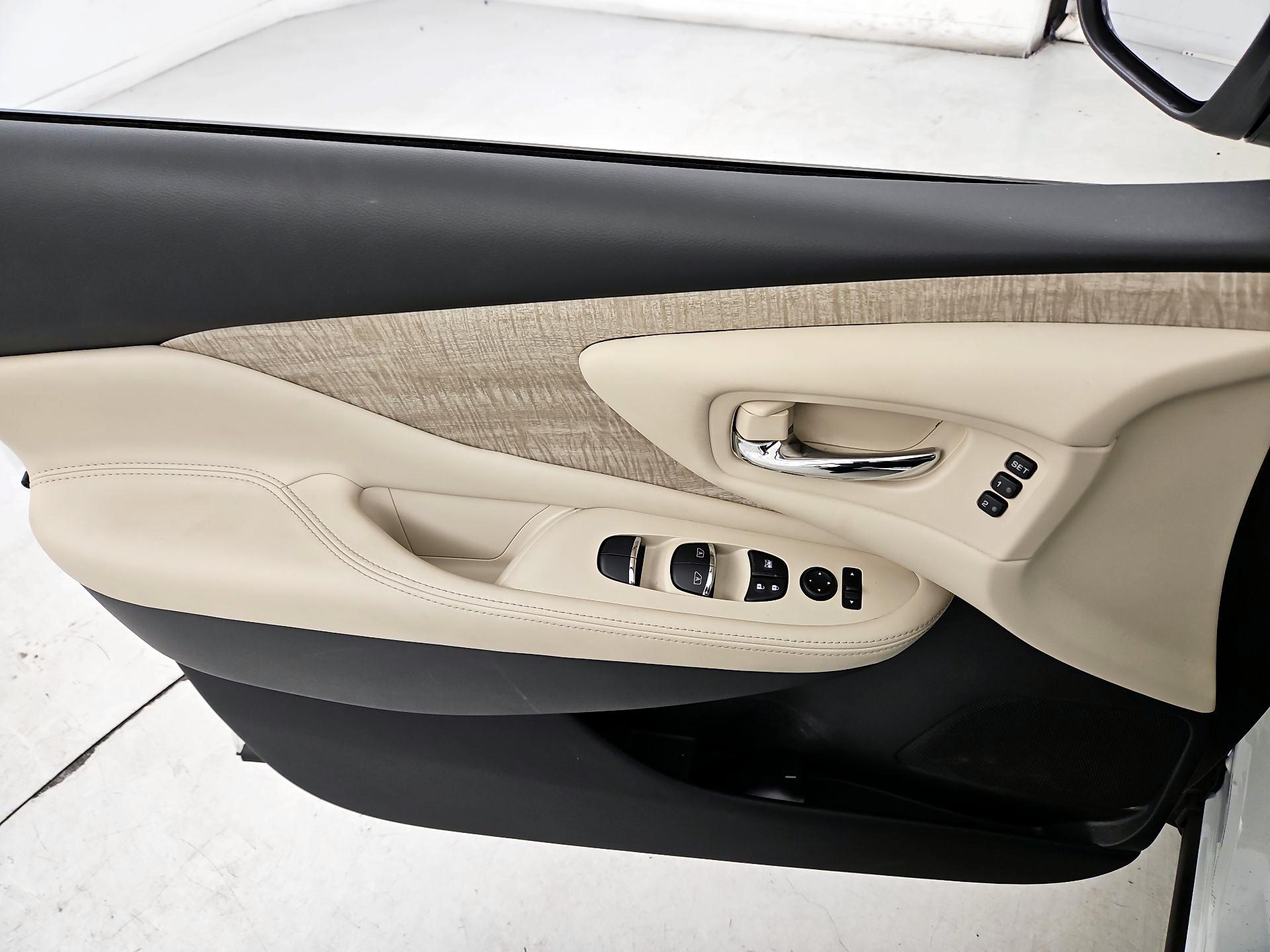 Thumbnail: 2021 Nissan Murano - 12