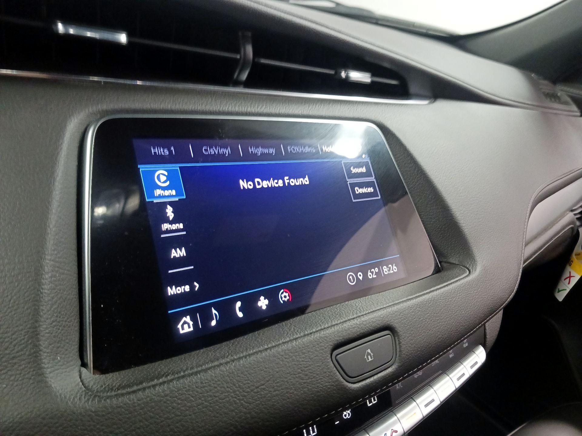 Thumbnail: 2023 Cadillac XT4 - 13