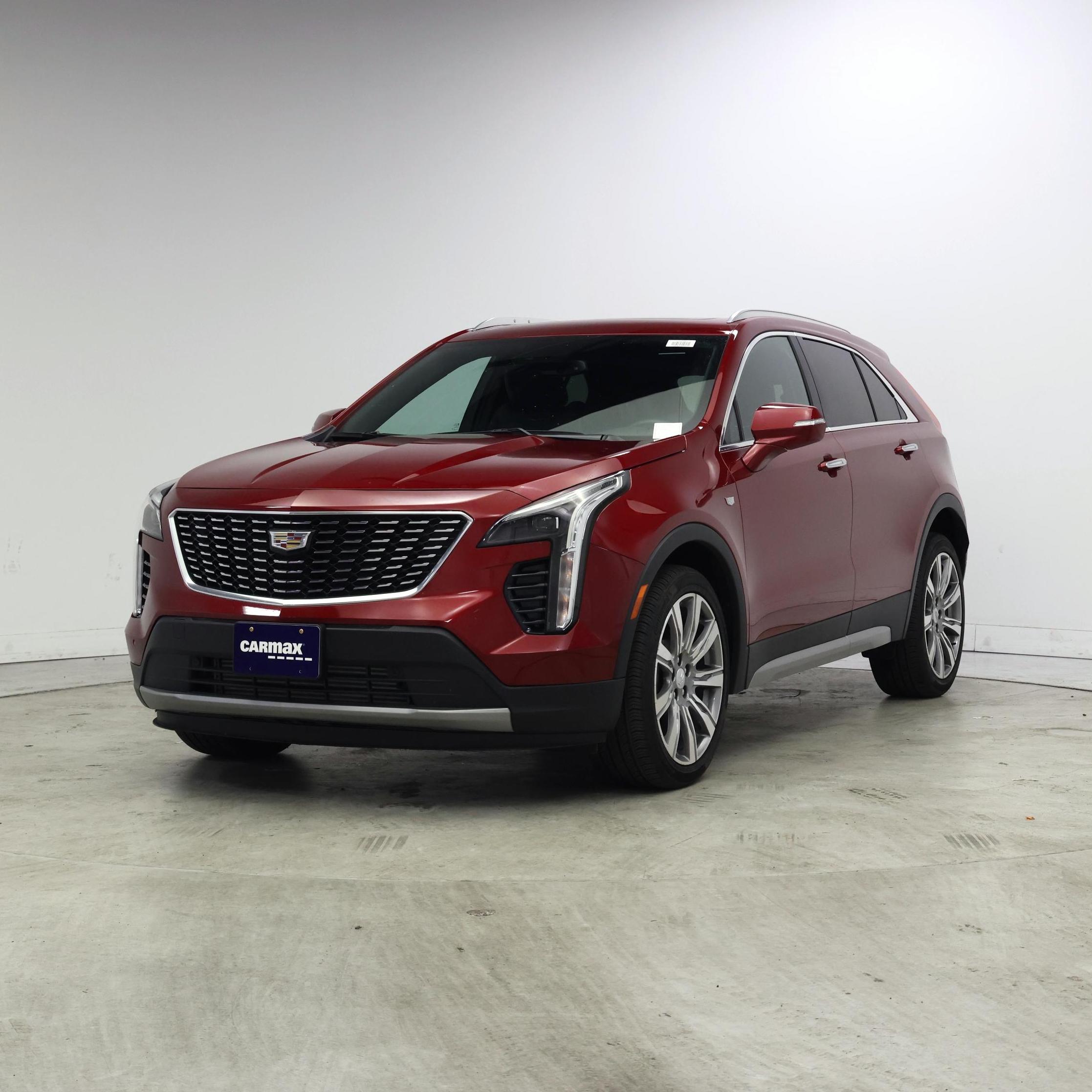 Thumbnail: 2023 Cadillac XT4 - 4