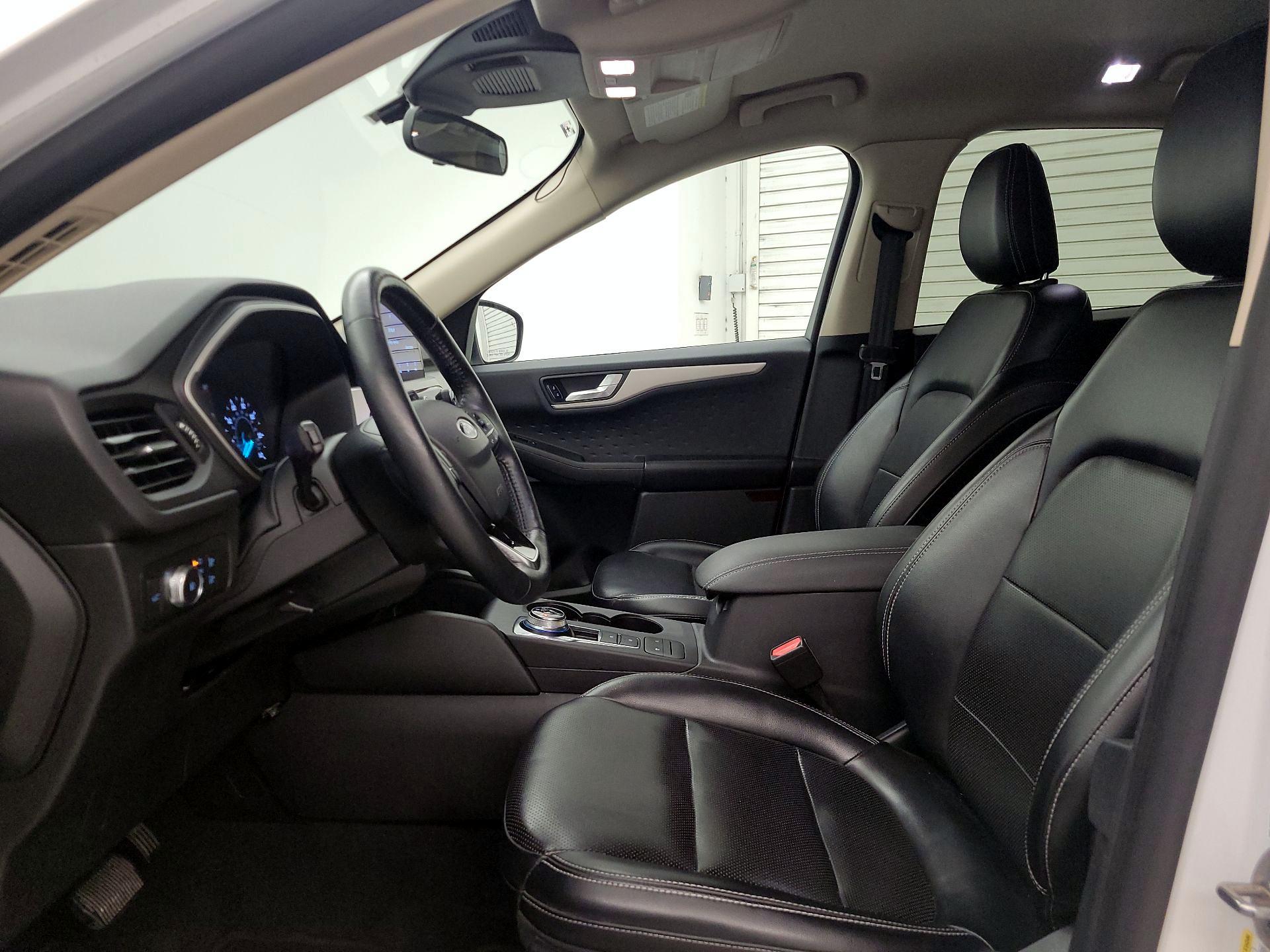 Thumbnail: 2020 Ford Escape - 11