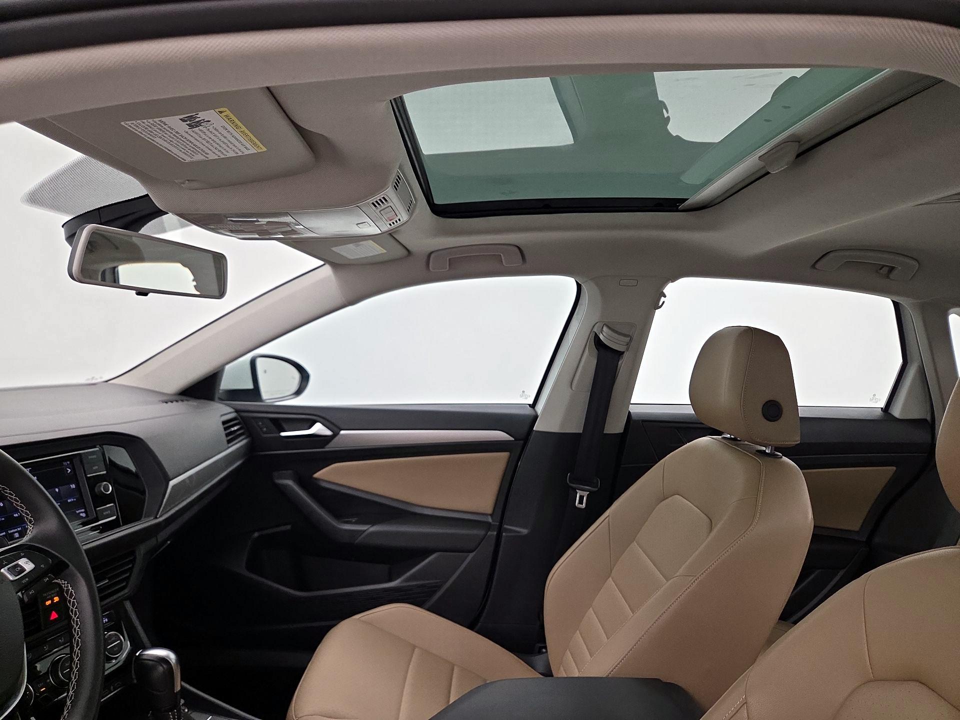 Thumbnail: 2021 Volkswagen Jetta - 19