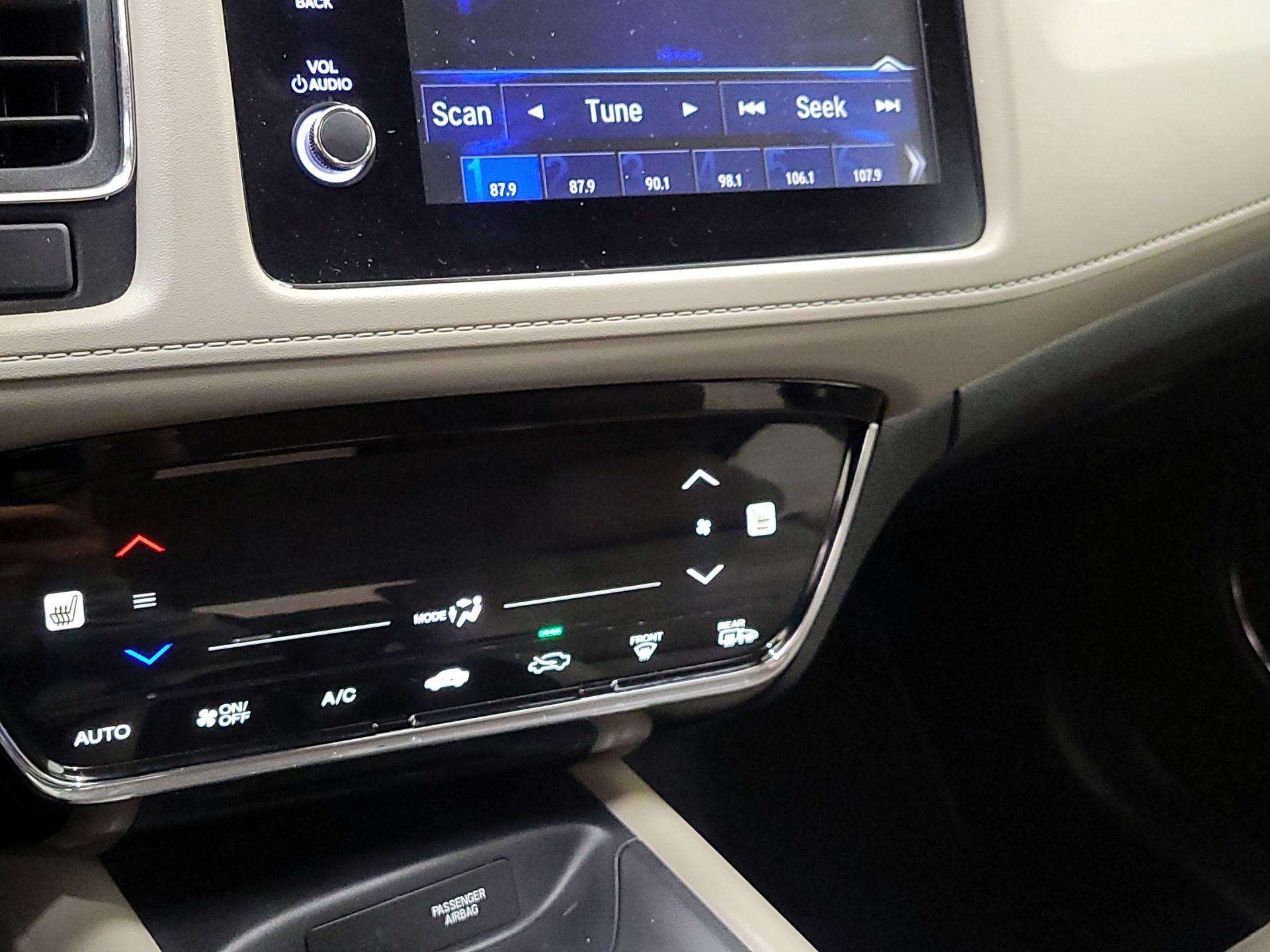 Thumbnail: 2021 Honda HR-V - 16