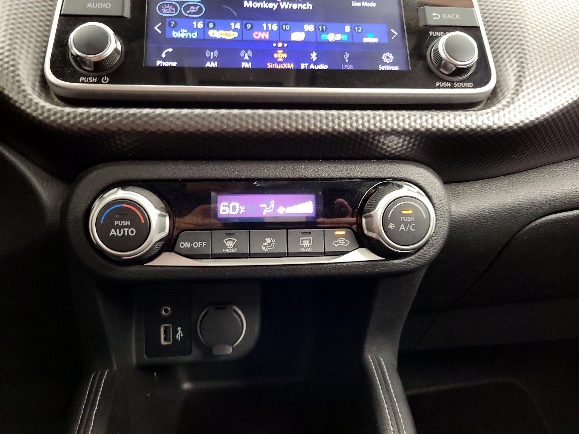 Thumbnail: 2020 Nissan Kicks - 15