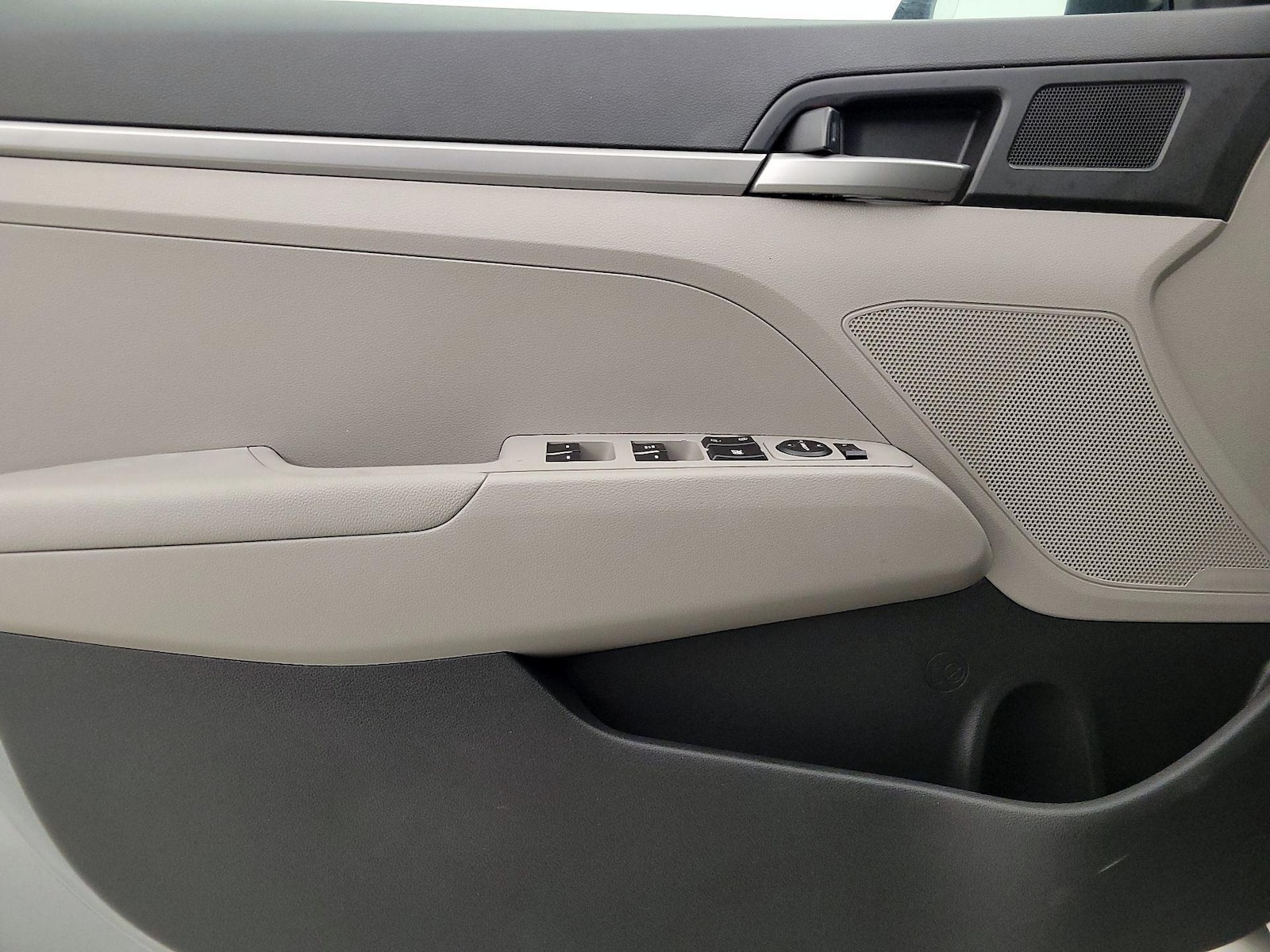 2018 Hyundai Elantra SE - Photo 13