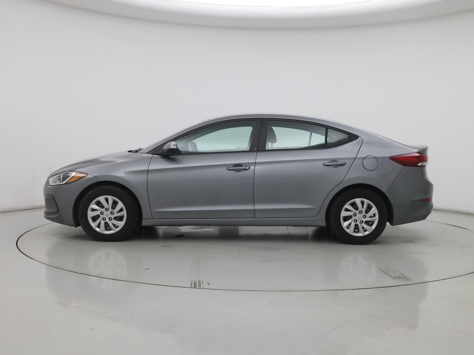 2018 Hyundai Elantra SE - Photo 4