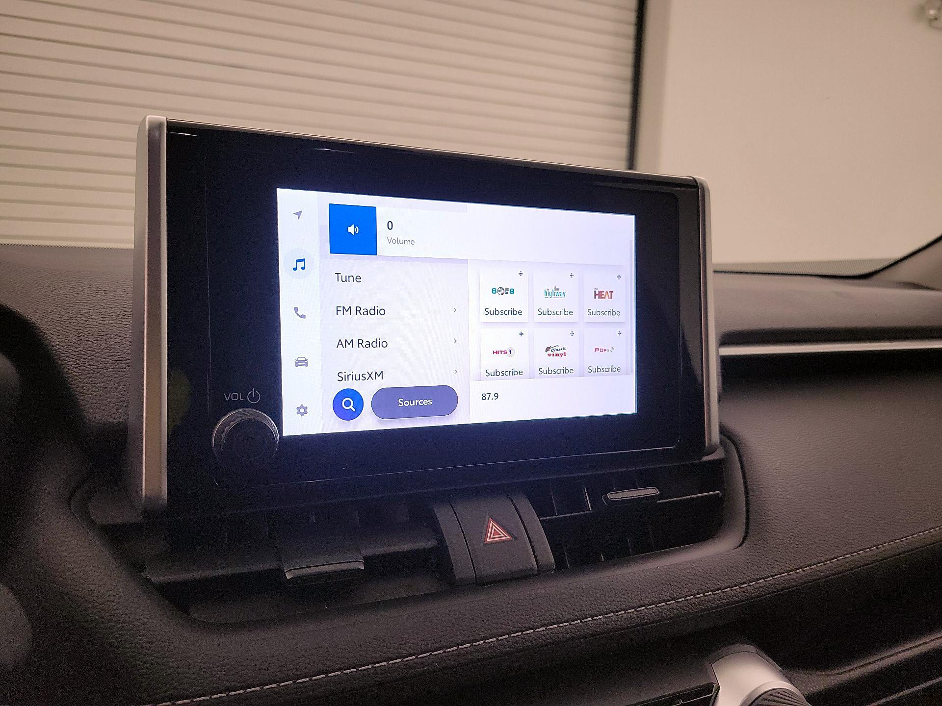 Thumbnail: 2025 Toyota RAV4 - 15