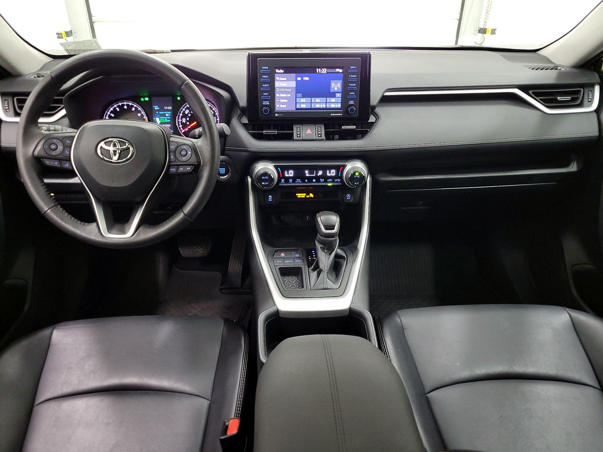 Thumbnail: 2022 Toyota RAV4 - 9