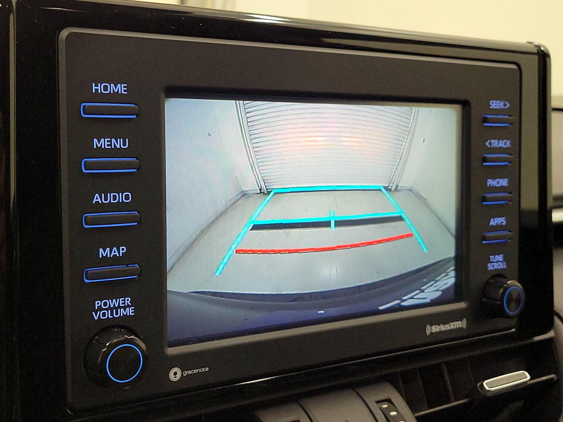 Thumbnail: 2022 Toyota RAV4 - 14