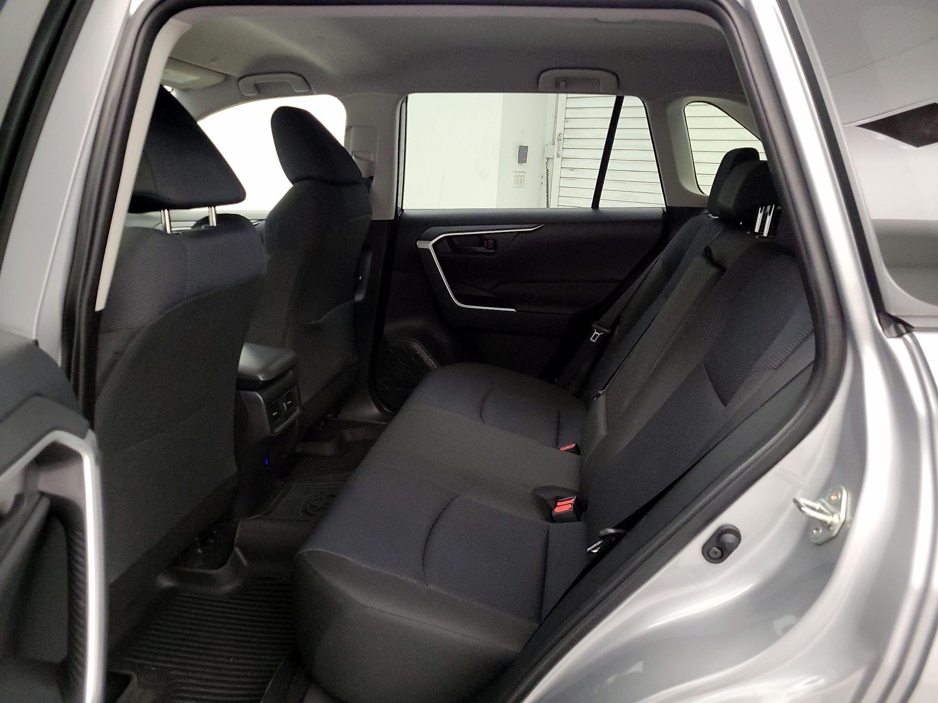 Thumbnail: 2025 Toyota RAV4 - 19