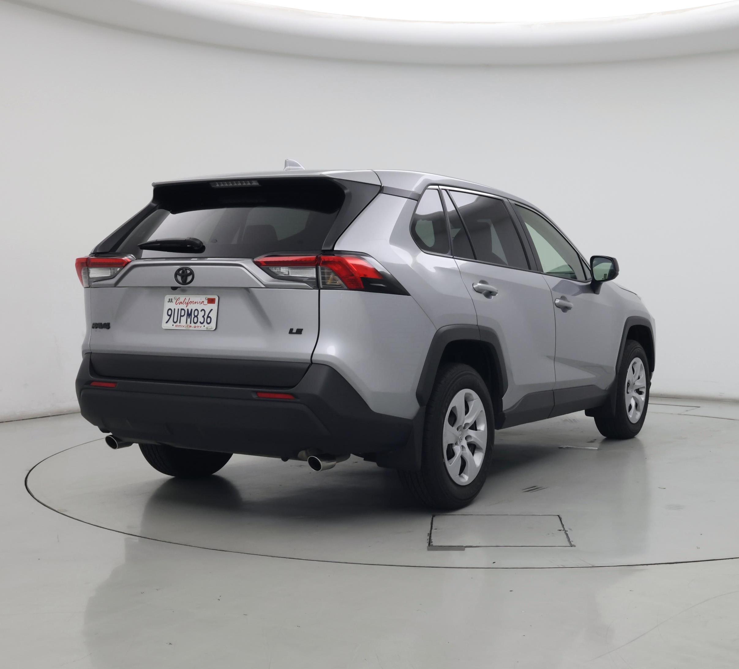 Thumbnail: 2025 Toyota RAV4 - 8