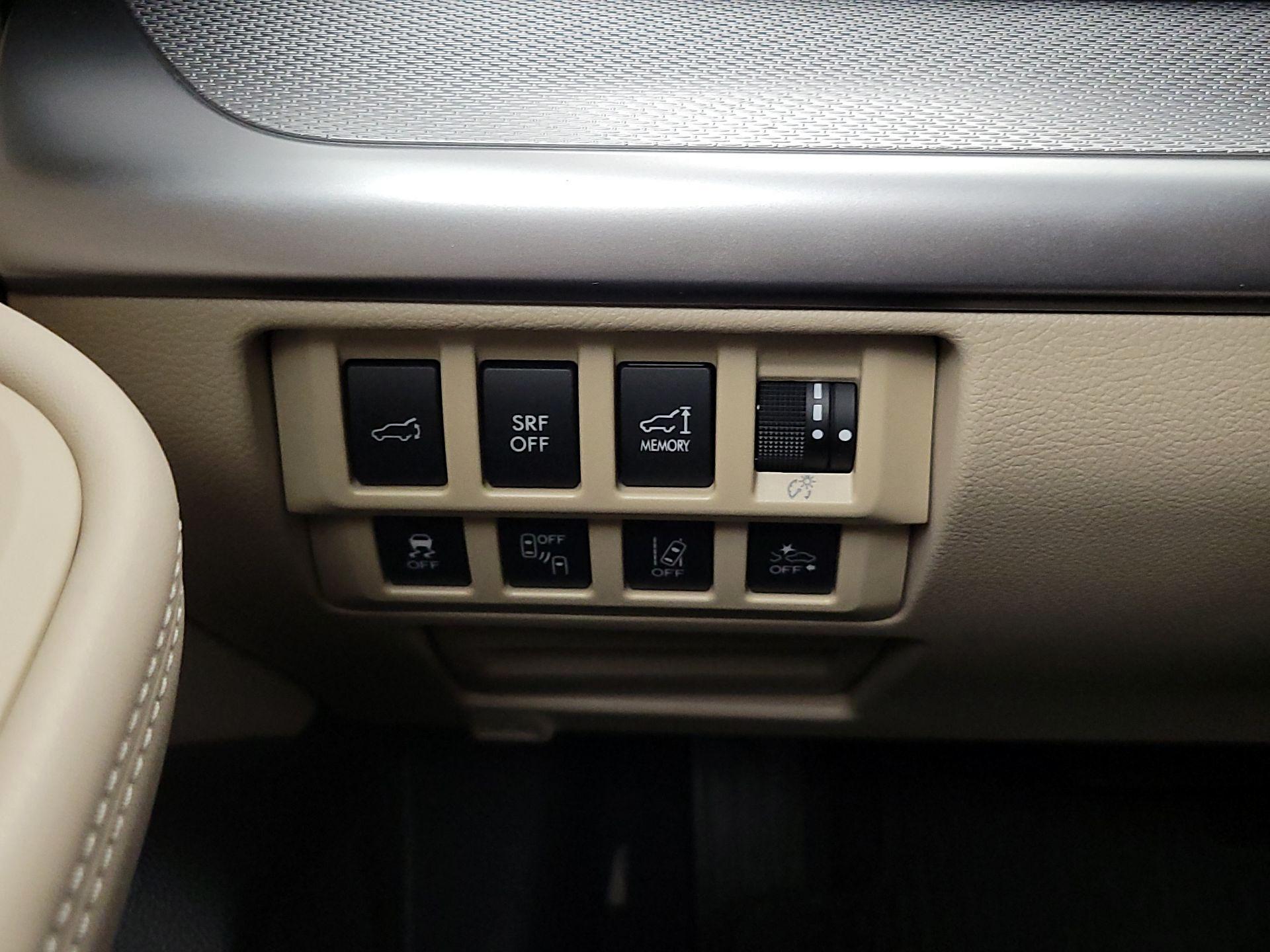 Thumbnail: 2016 Subaru Outback - 13