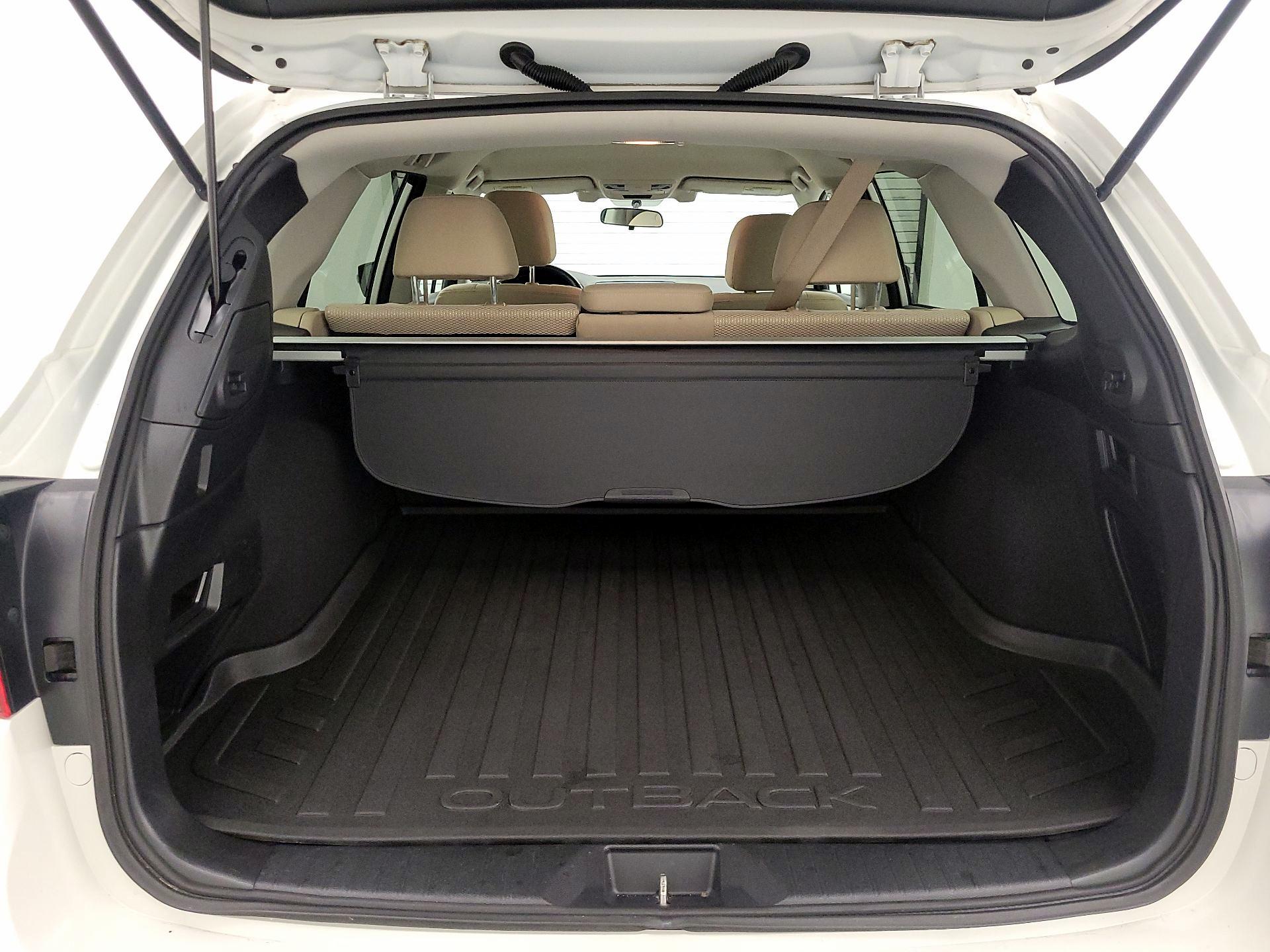 Thumbnail: 2016 Subaru Outback - 20