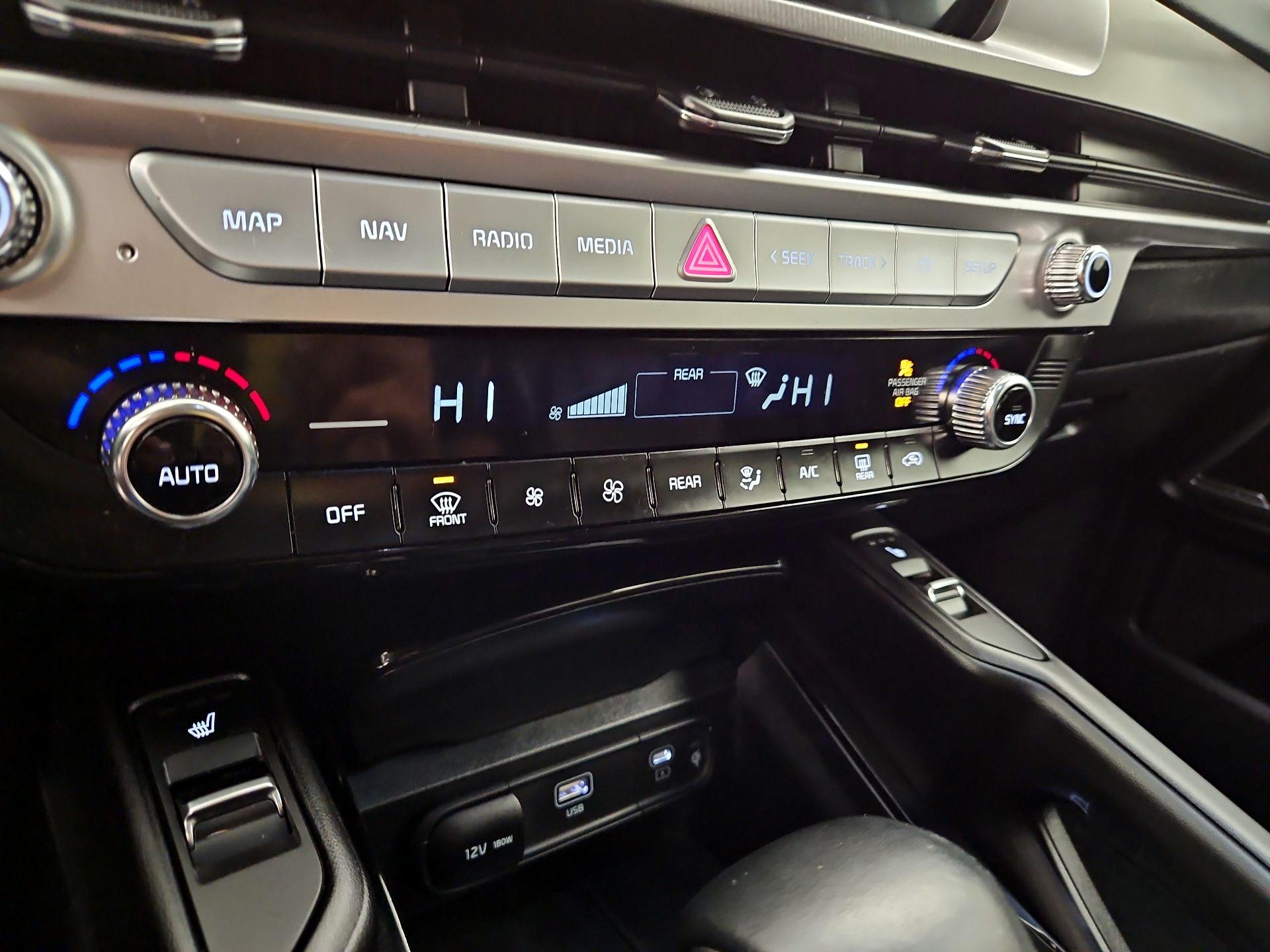 Thumbnail: 2024 Kia Telluride - 17