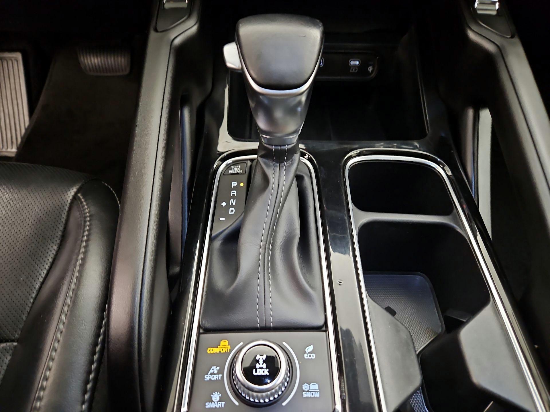 Thumbnail: 2024 Kia Telluride - 18
