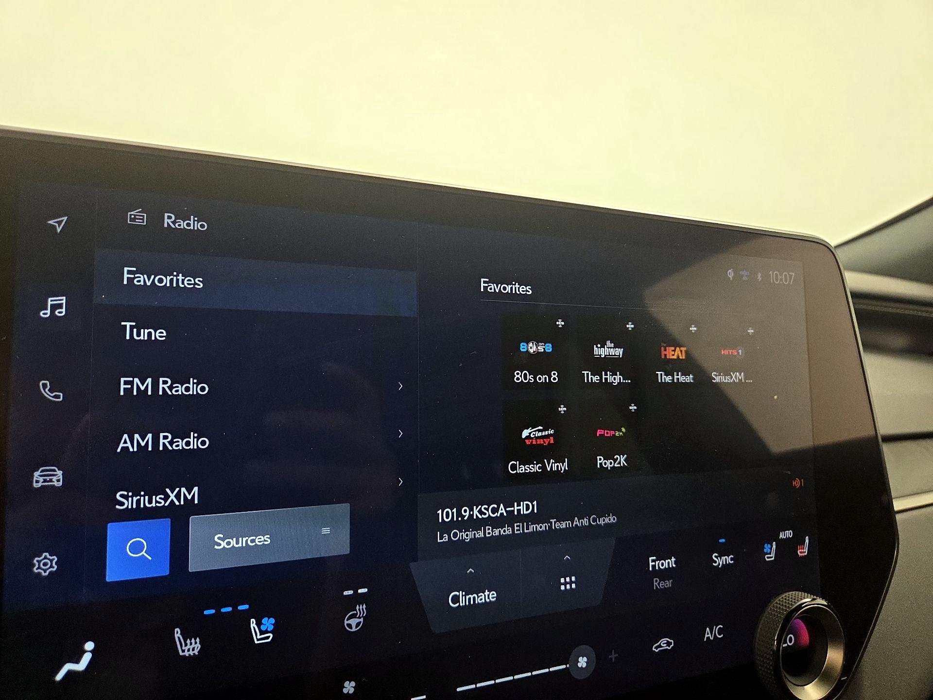 Thumbnail: 2024 Lexus RX - 16