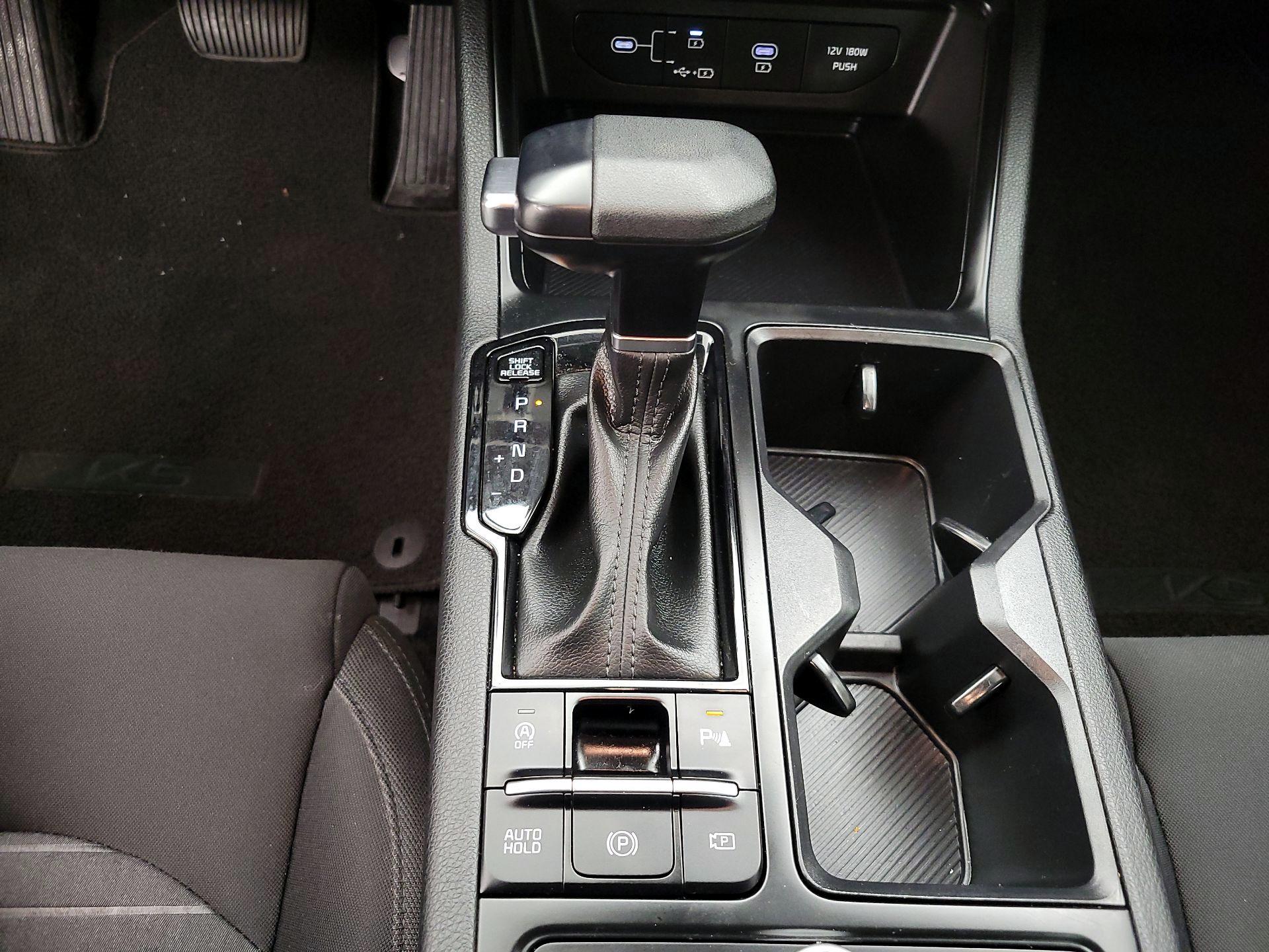 Thumbnail: 2025 Kia K5 - 17