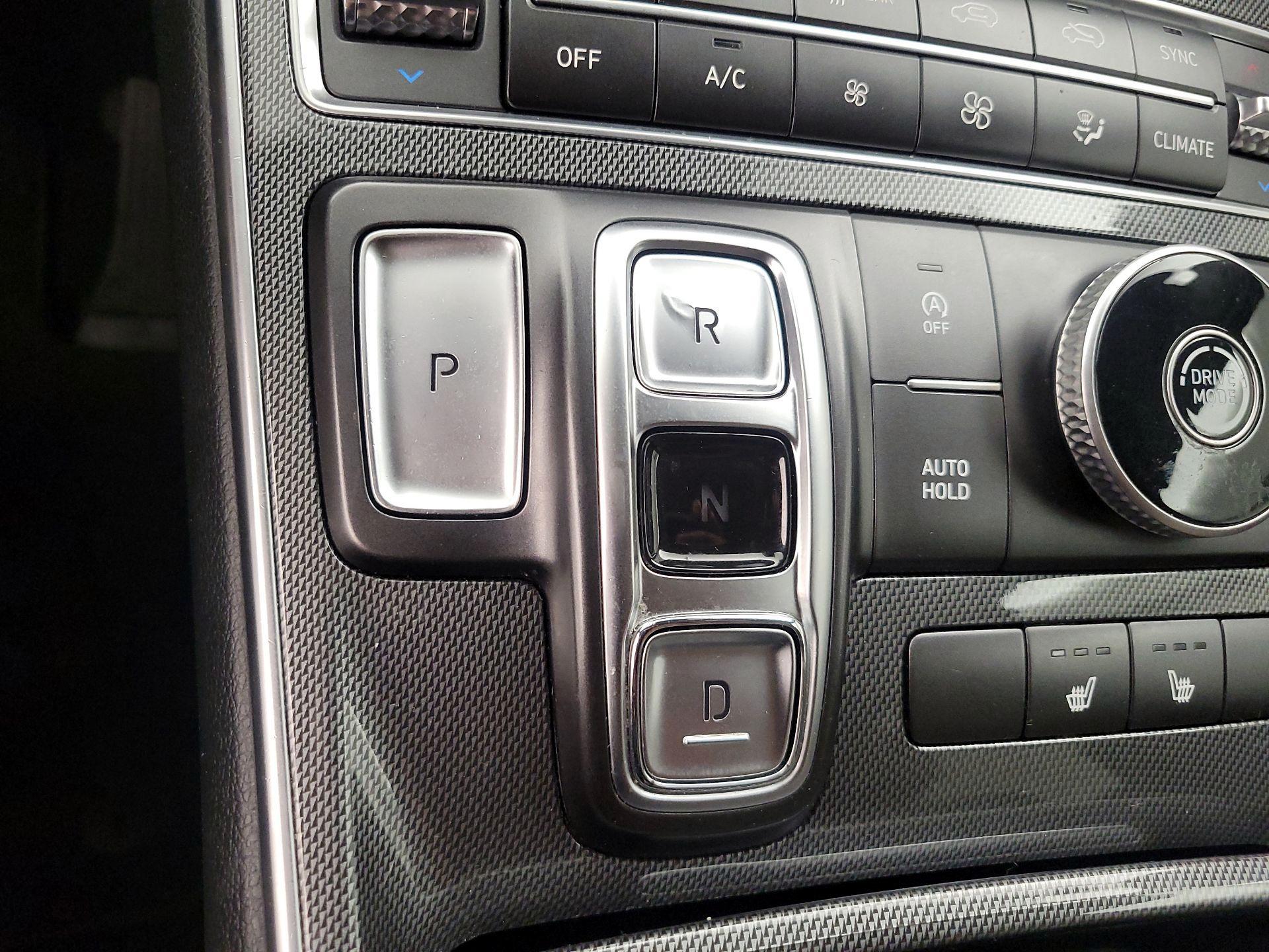 Thumbnail: 2023 Hyundai Santa Fe - 17