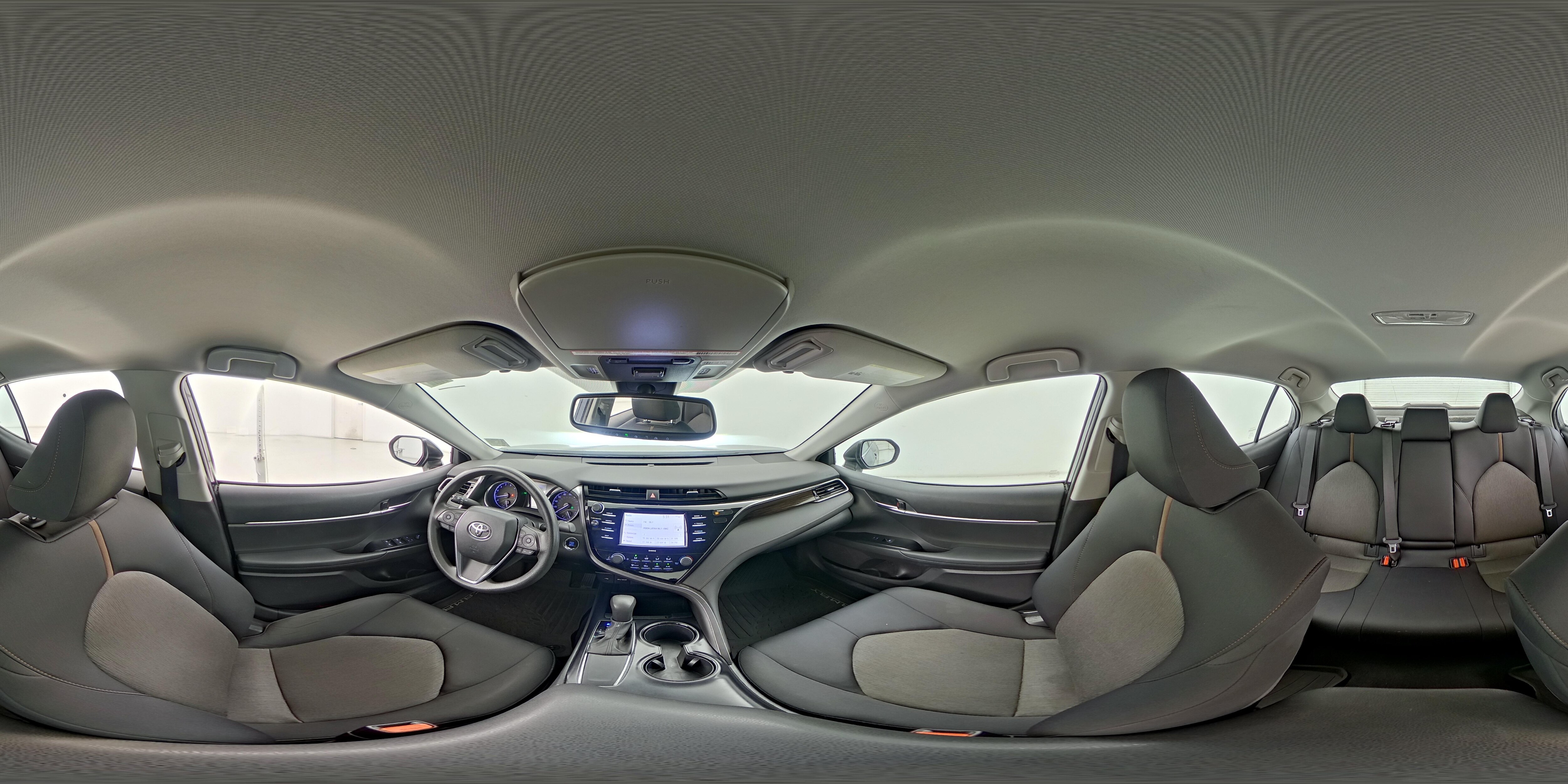 2020 Toyota Camry LE - Photo 24