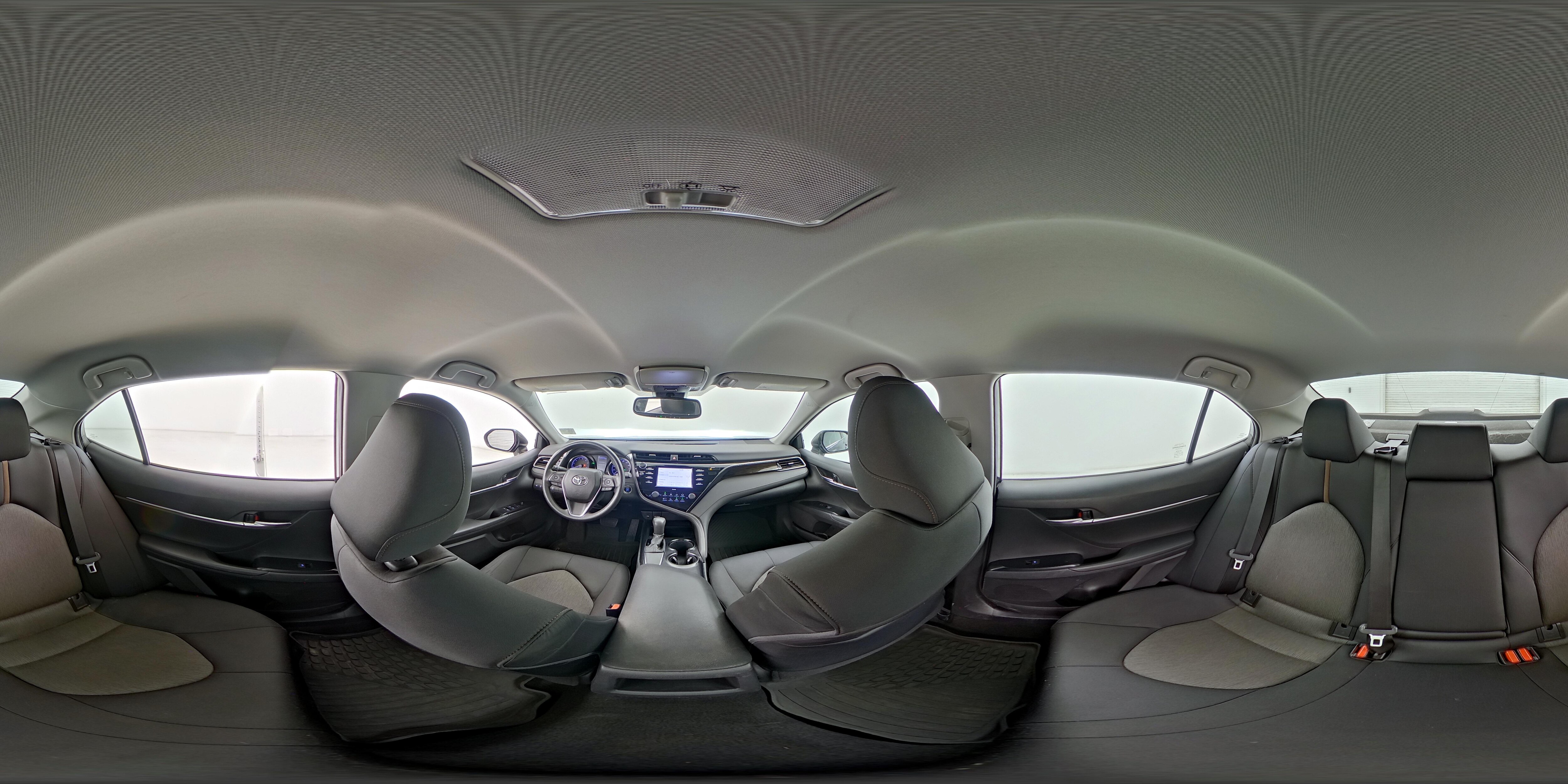 2020 Toyota Camry LE - Photo 25