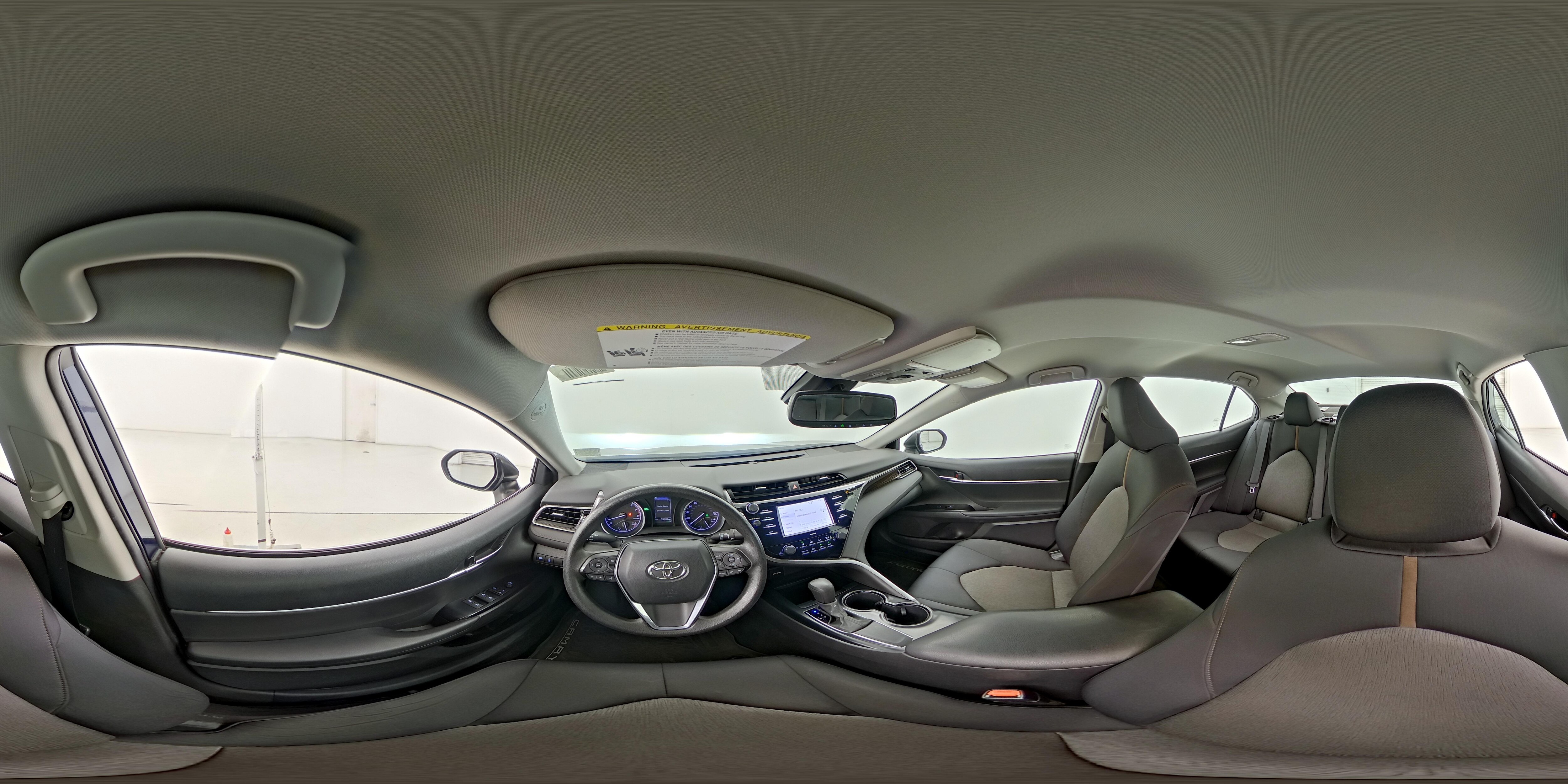 2020 Toyota Camry LE - Photo 26