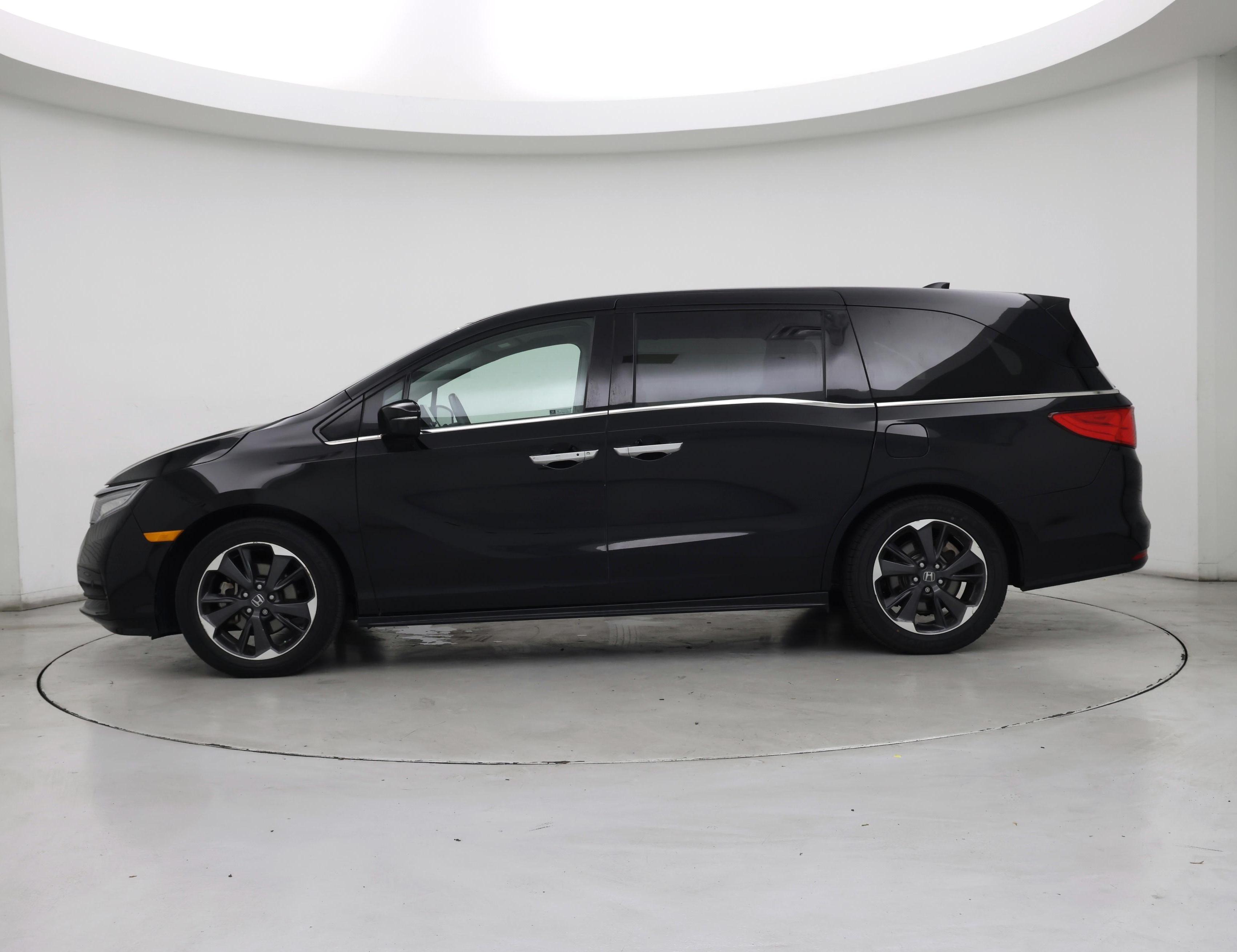 Thumbnail: 2022 Honda Odyssey - 3
