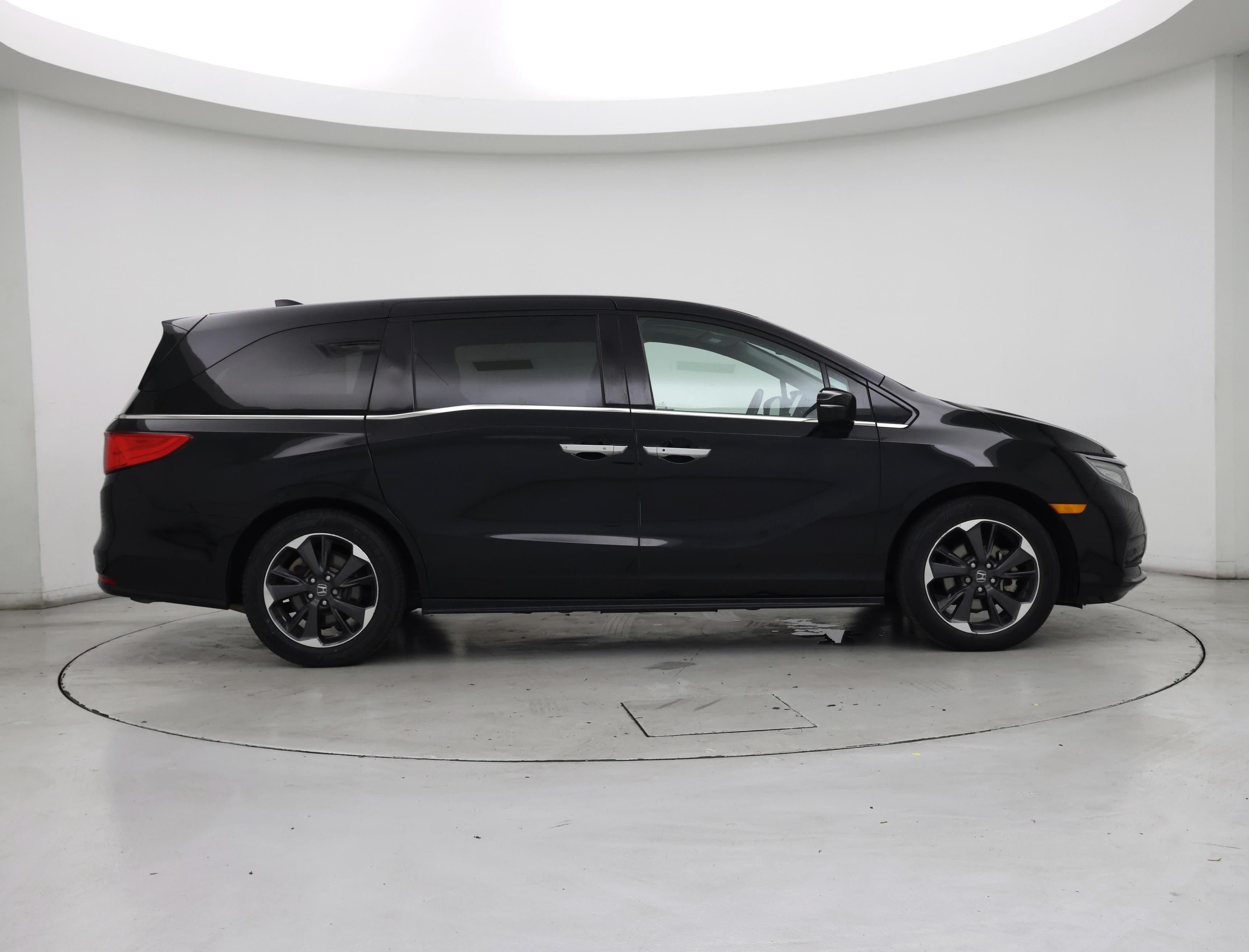 Thumbnail: 2022 Honda Odyssey - 7