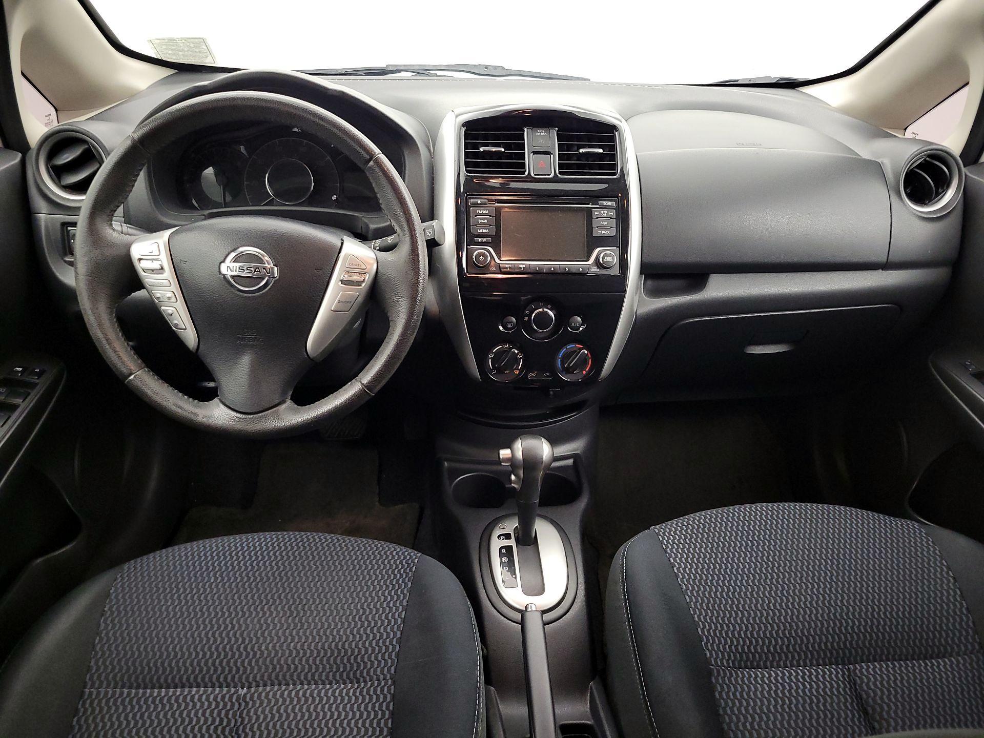 Thumbnail: 2015 Nissan Versa Note - 9