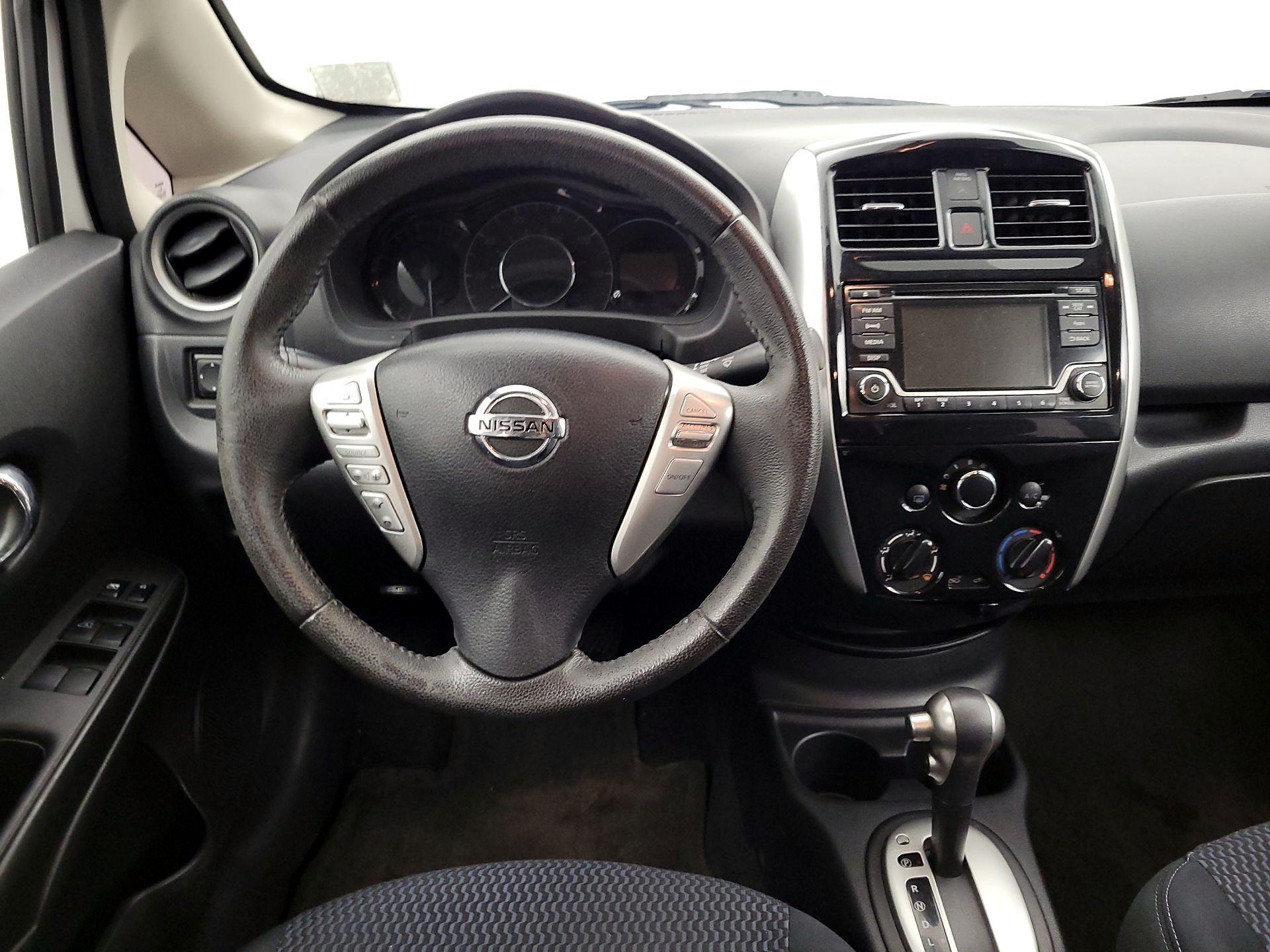 Thumbnail: 2015 Nissan Versa Note - 10