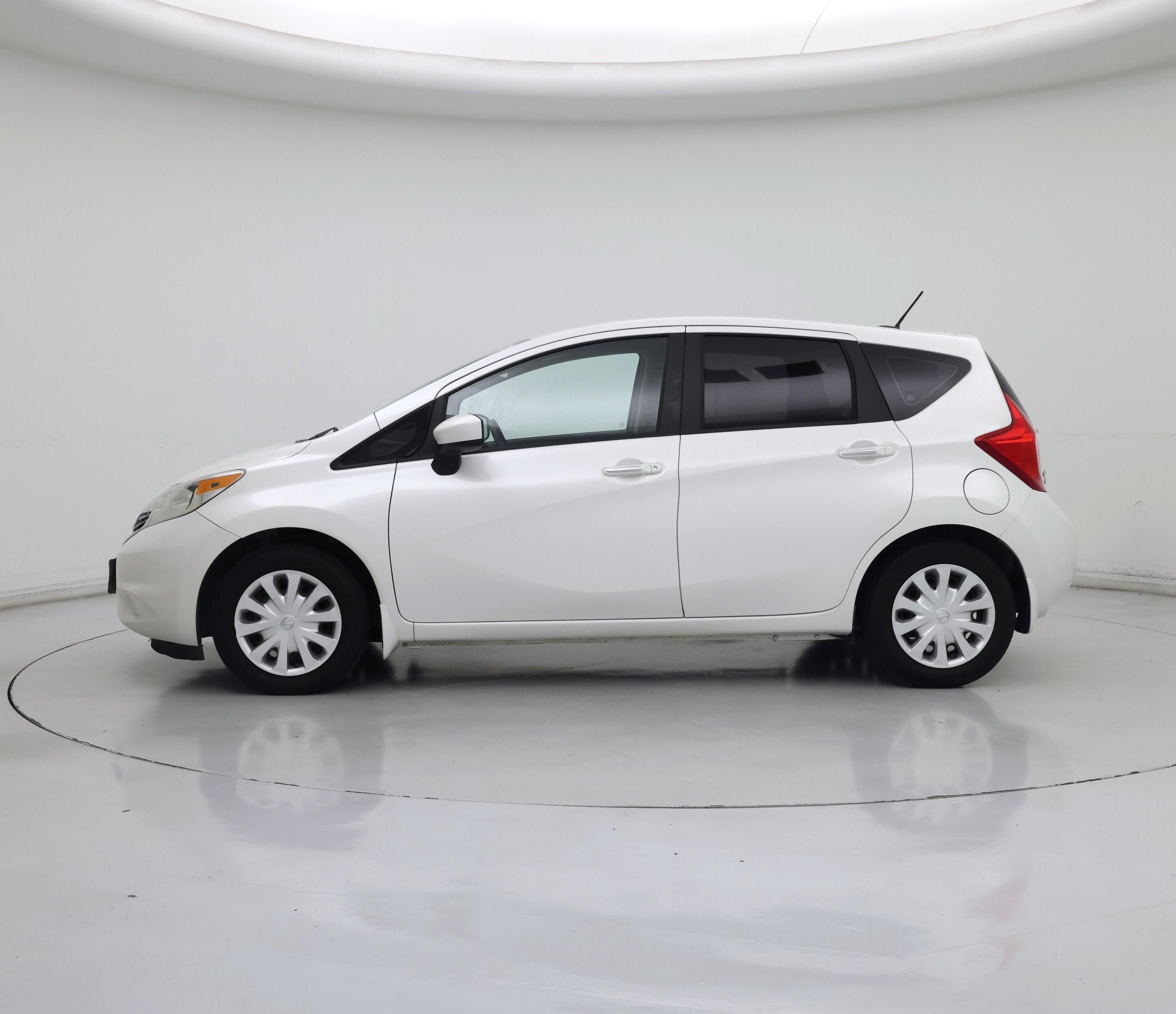 Thumbnail: 2015 Nissan Versa Note - 3