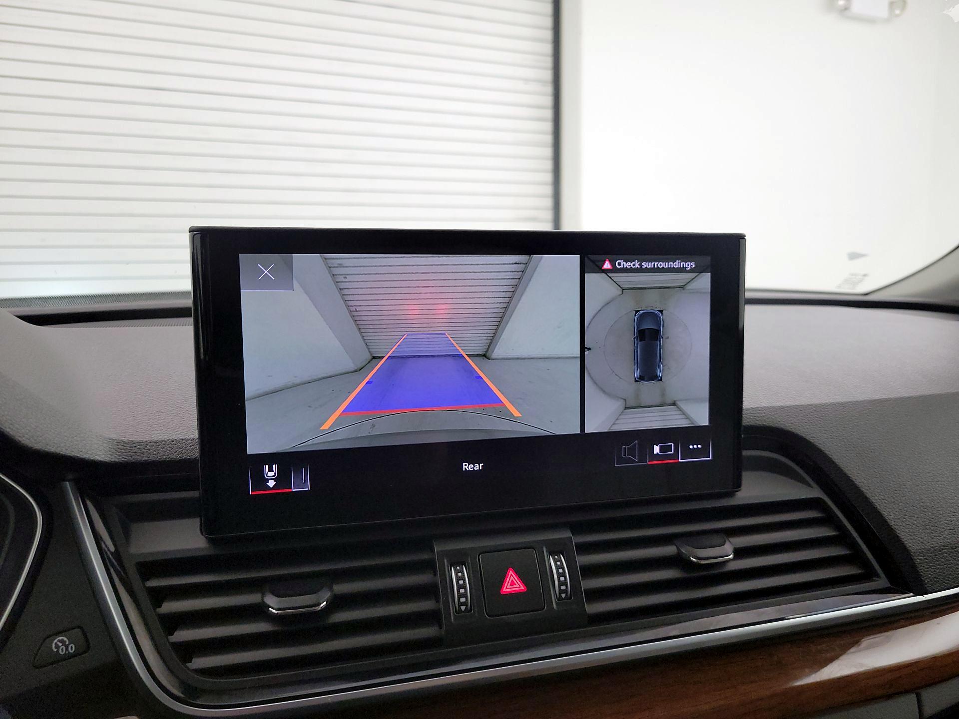 Thumbnail: 2022 Audi Q5 - 15