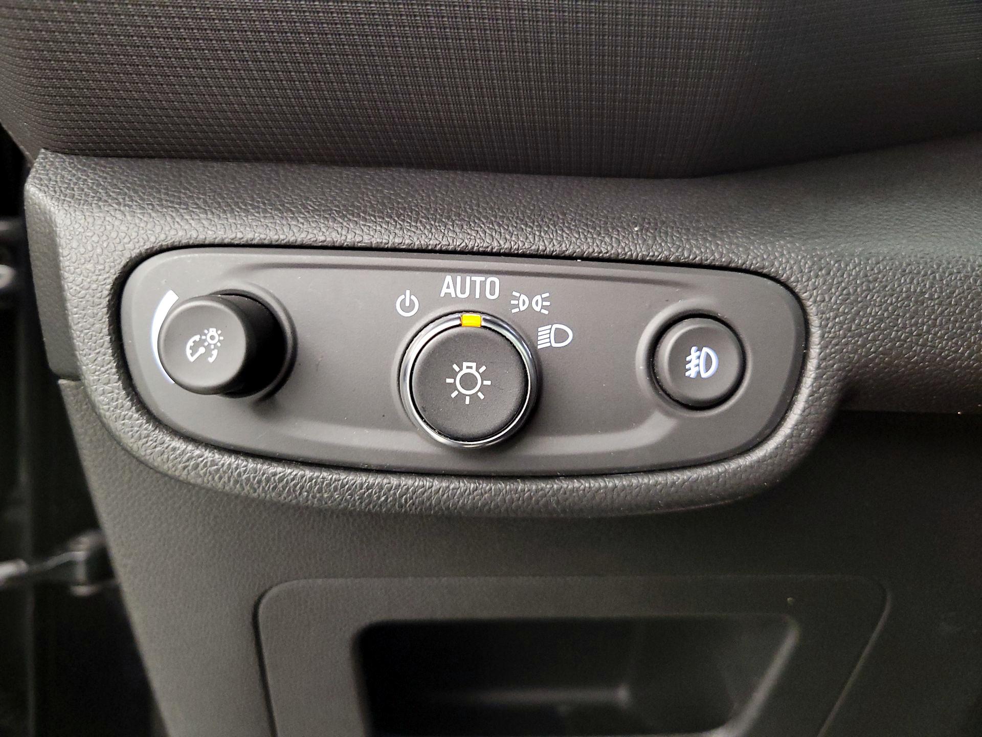 Thumbnail: 2021 Chevrolet TrailBlazer - 13