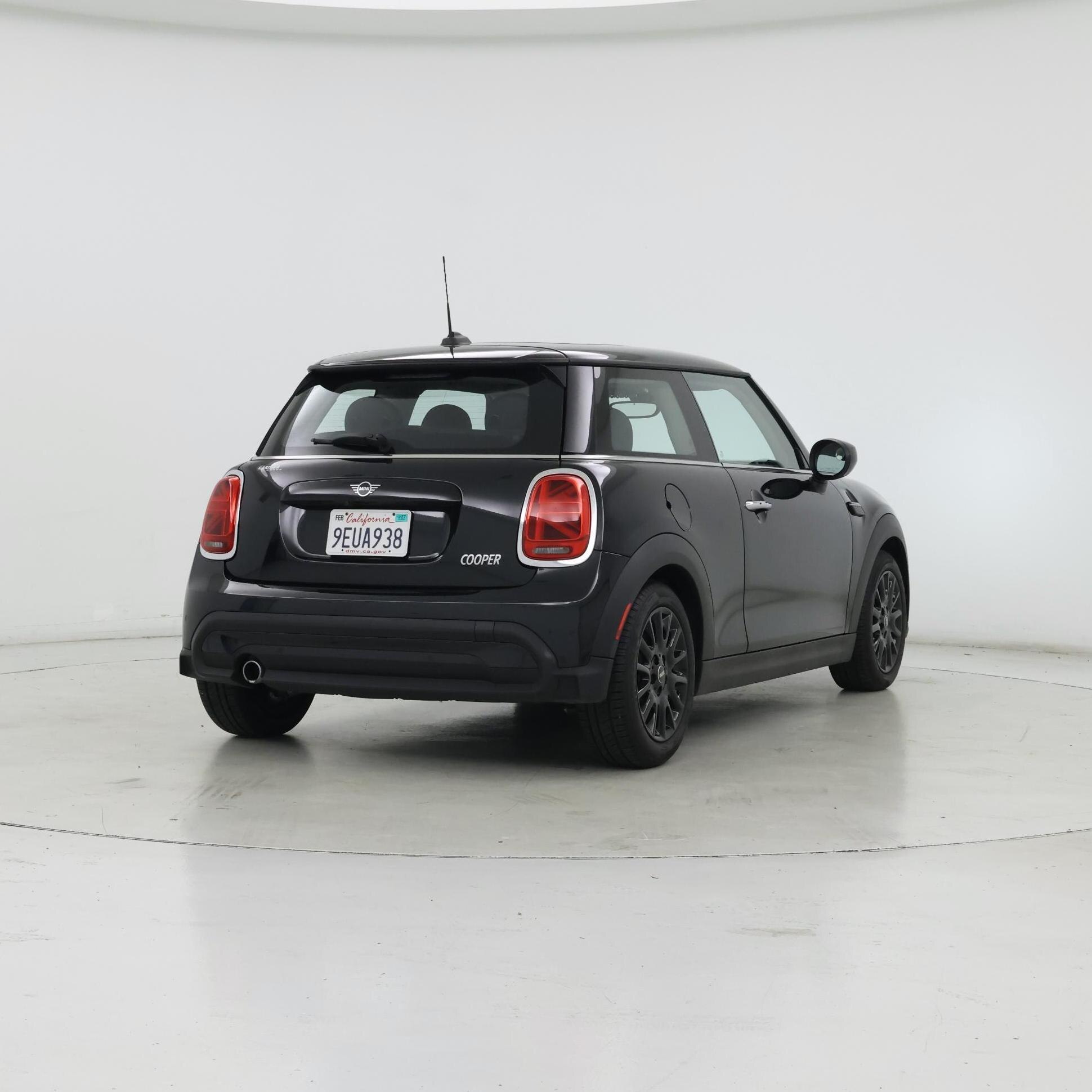 Thumbnail: 2023 MINI Cooper Hardtop - 8