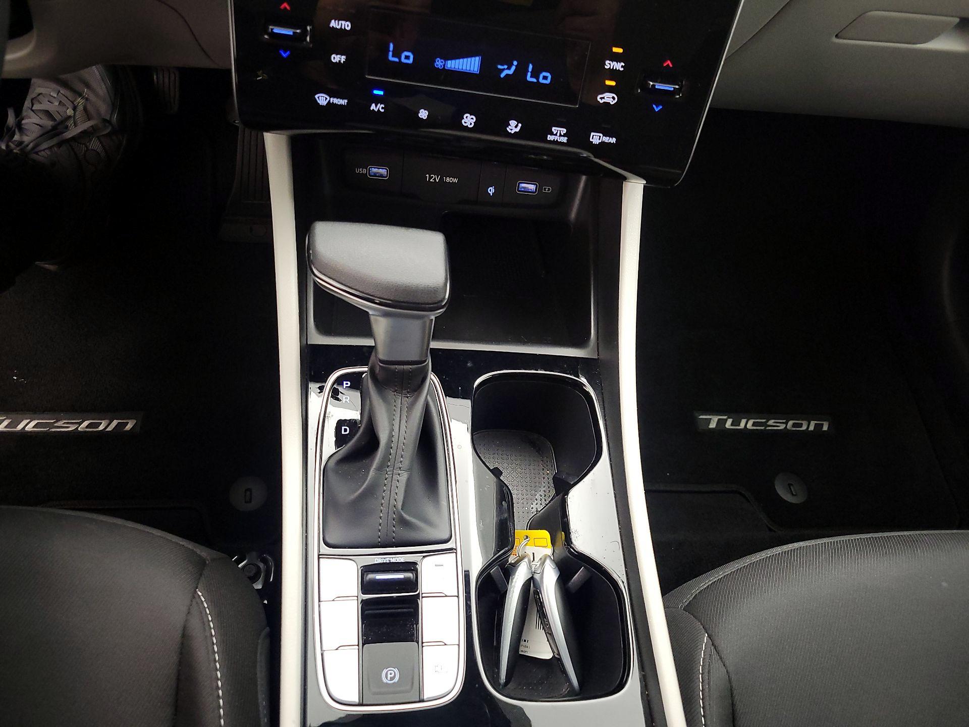 Thumbnail: 2024 Hyundai Tucson - 16