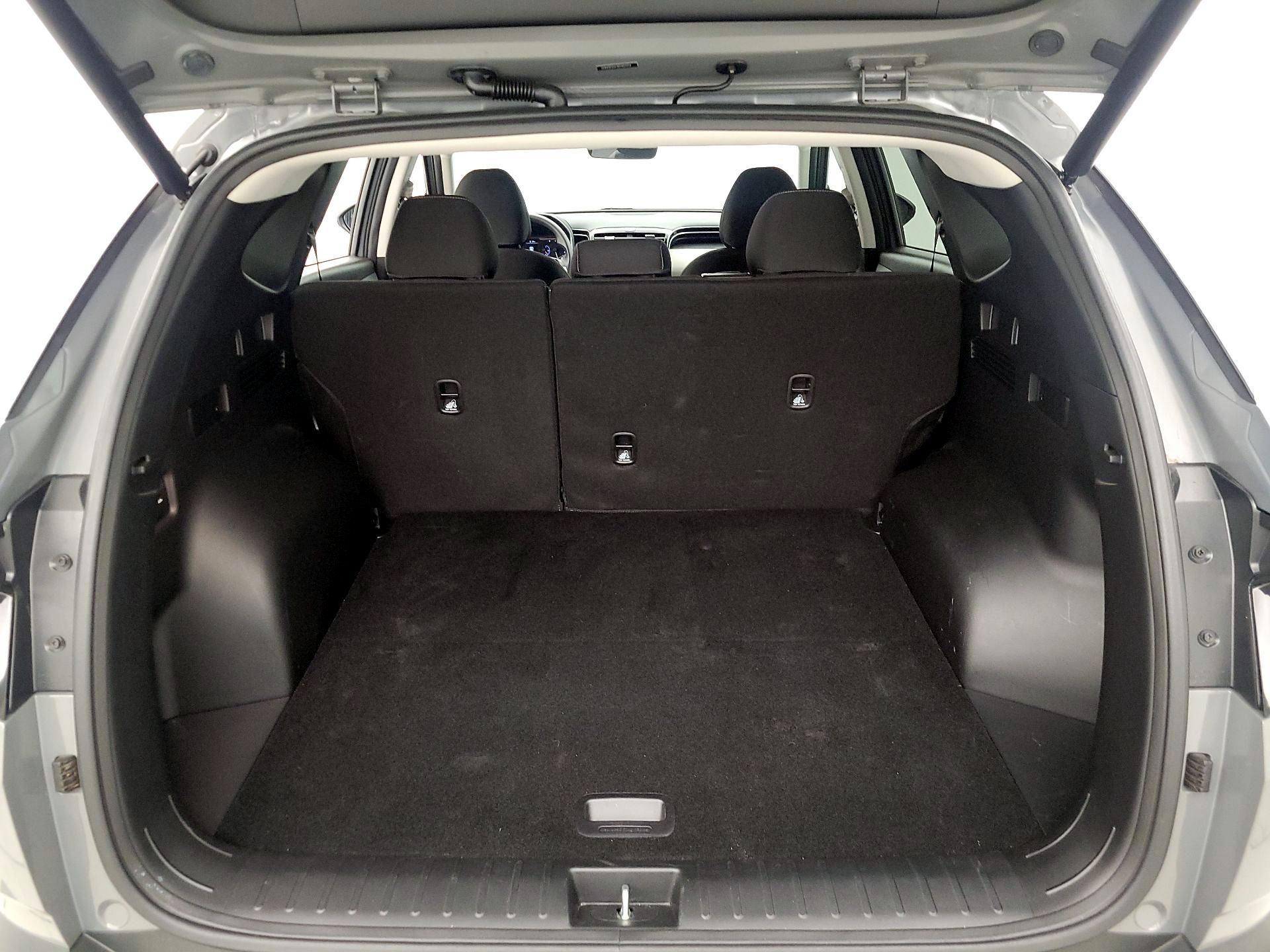 Thumbnail: 2024 Hyundai Tucson - 18