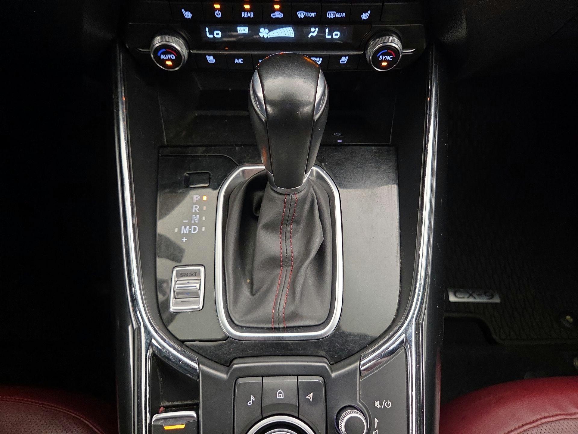 Thumbnail: 2023 Mazda CX-9 - 17