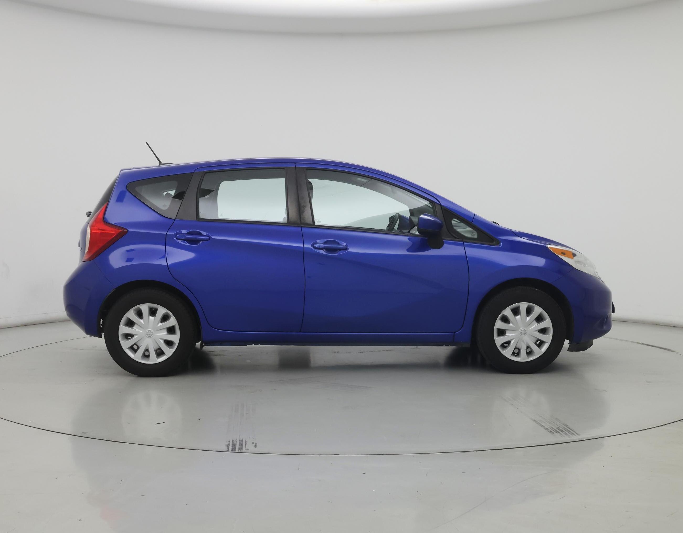 Thumbnail: 2016 Nissan Versa Note - 7