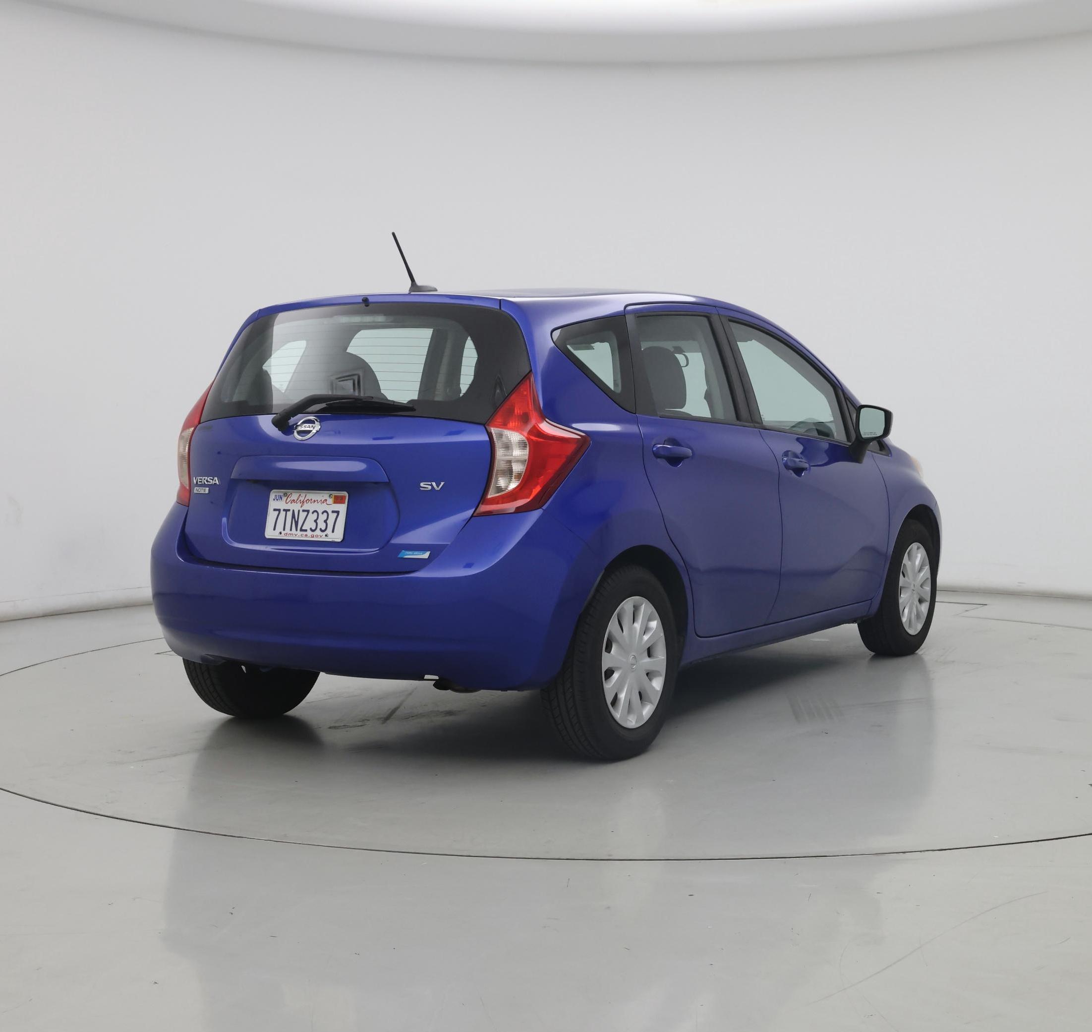 Thumbnail: 2016 Nissan Versa Note - 8