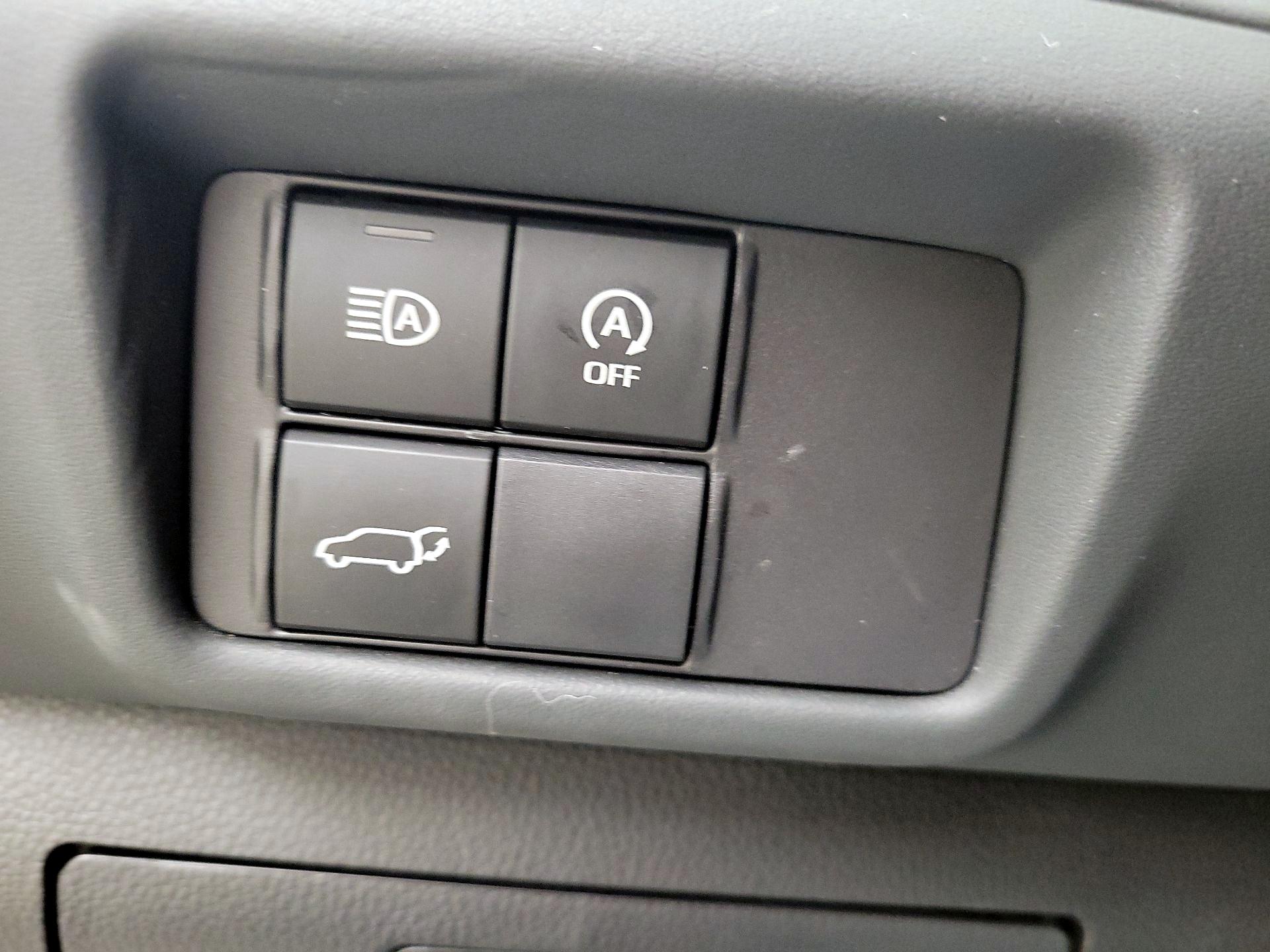 Thumbnail: 2025 Toyota Highlander - 13