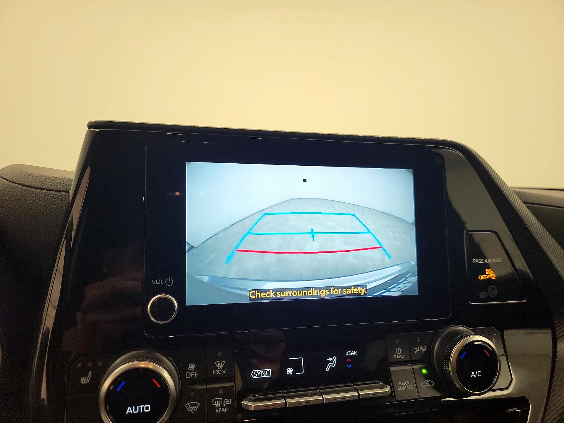 Thumbnail: 2025 Toyota Highlander - 14