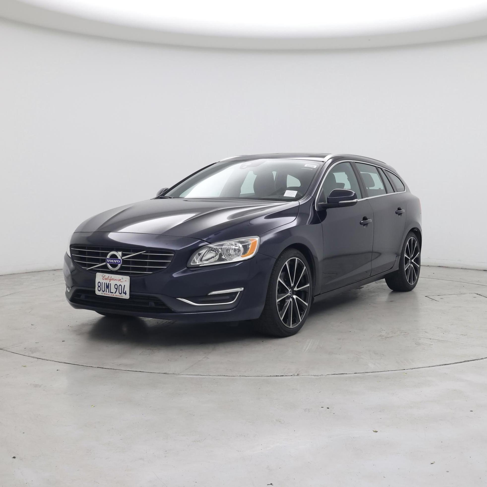 Thumbnail: 2017 Volvo V60 - 4