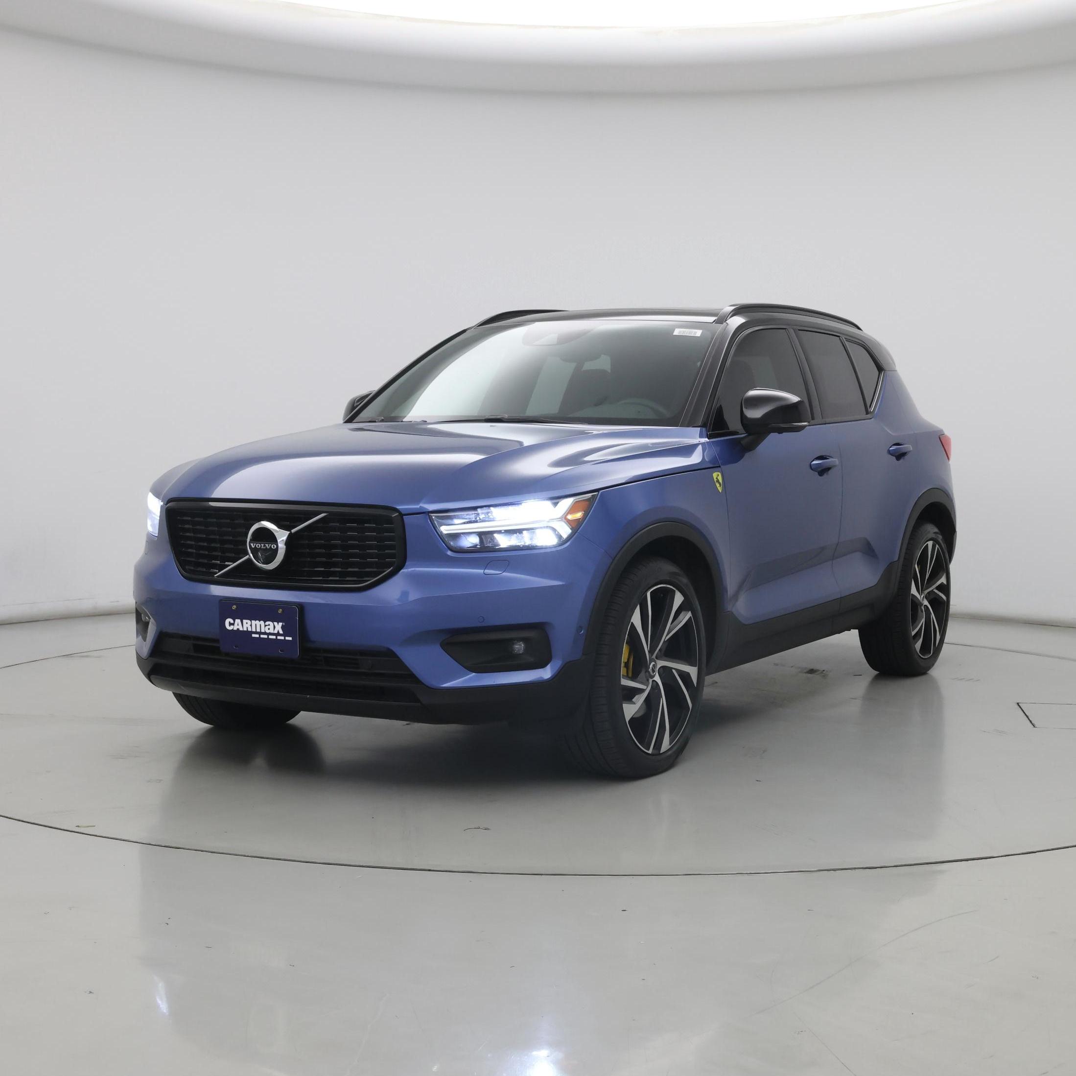 Thumbnail: 2021 Volvo XC40 - 4