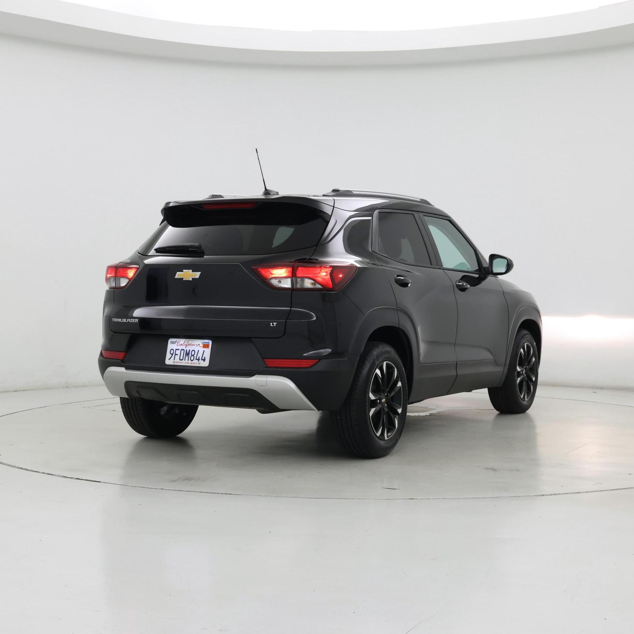 Thumbnail: 2023 Chevrolet TrailBlazer - 8