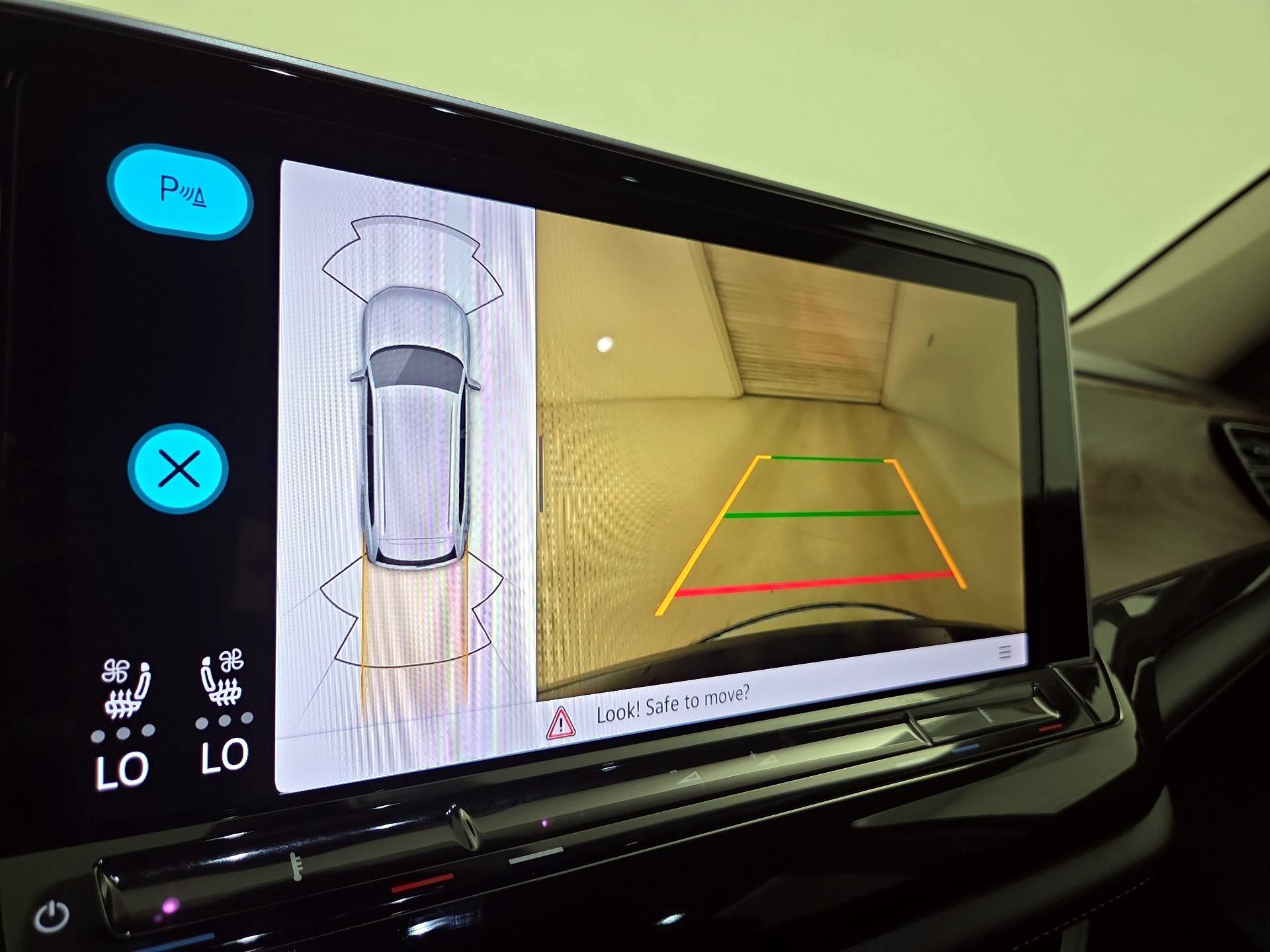 Thumbnail: 2024 Volkswagen Atlas - 14