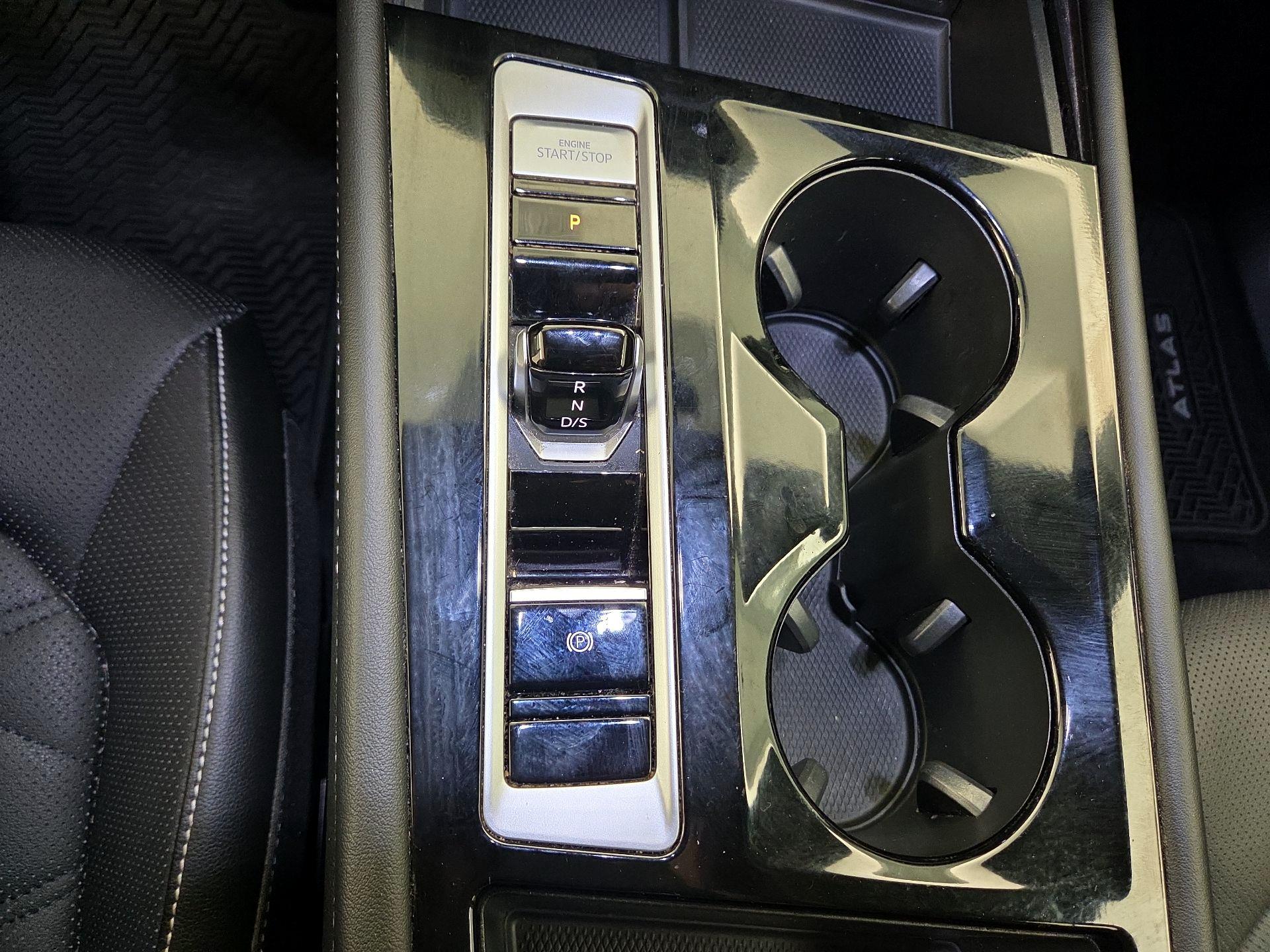 Thumbnail: 2024 Volkswagen Atlas - 17