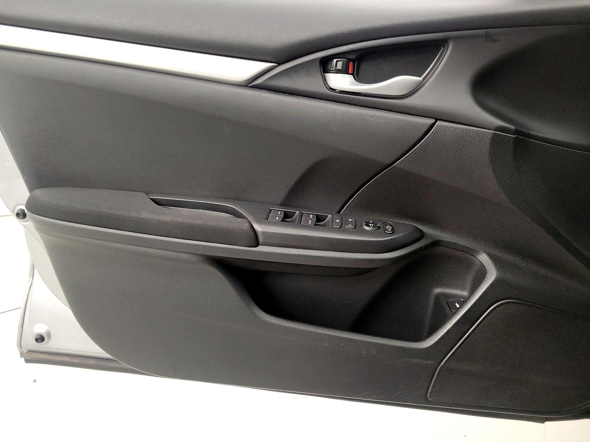 Thumbnail: 2019 Honda Civic - 12