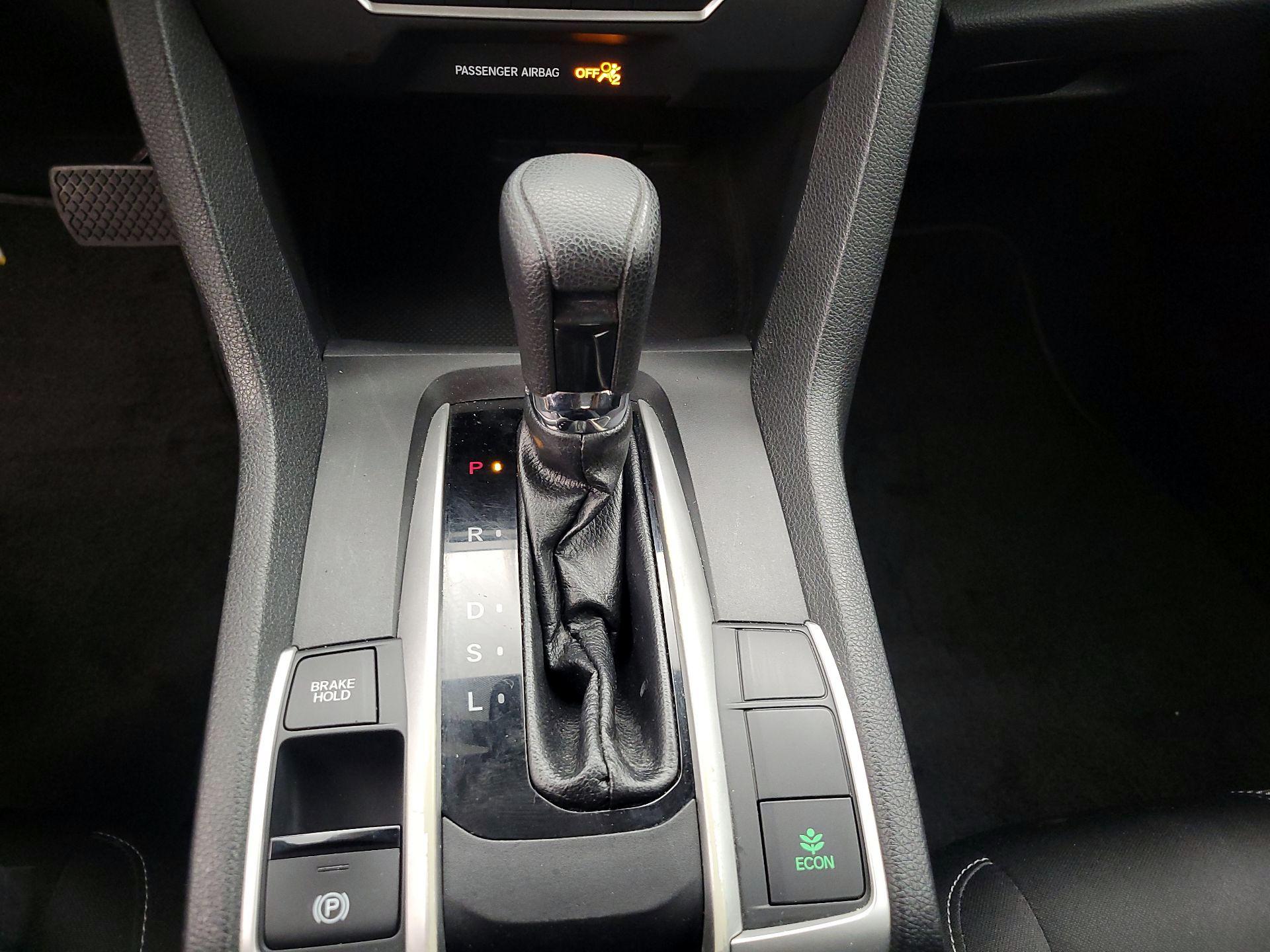 Thumbnail: 2019 Honda Civic - 17