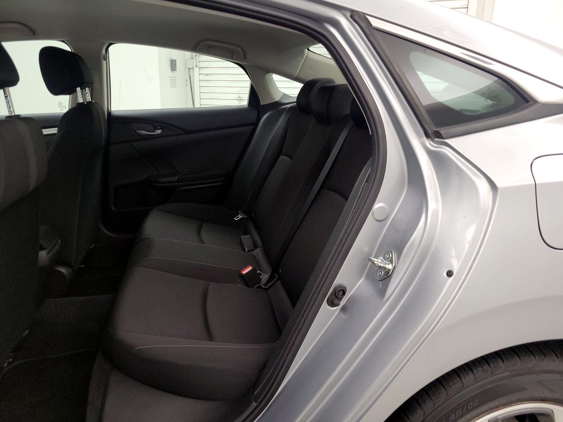 Thumbnail: 2019 Honda Civic - 19