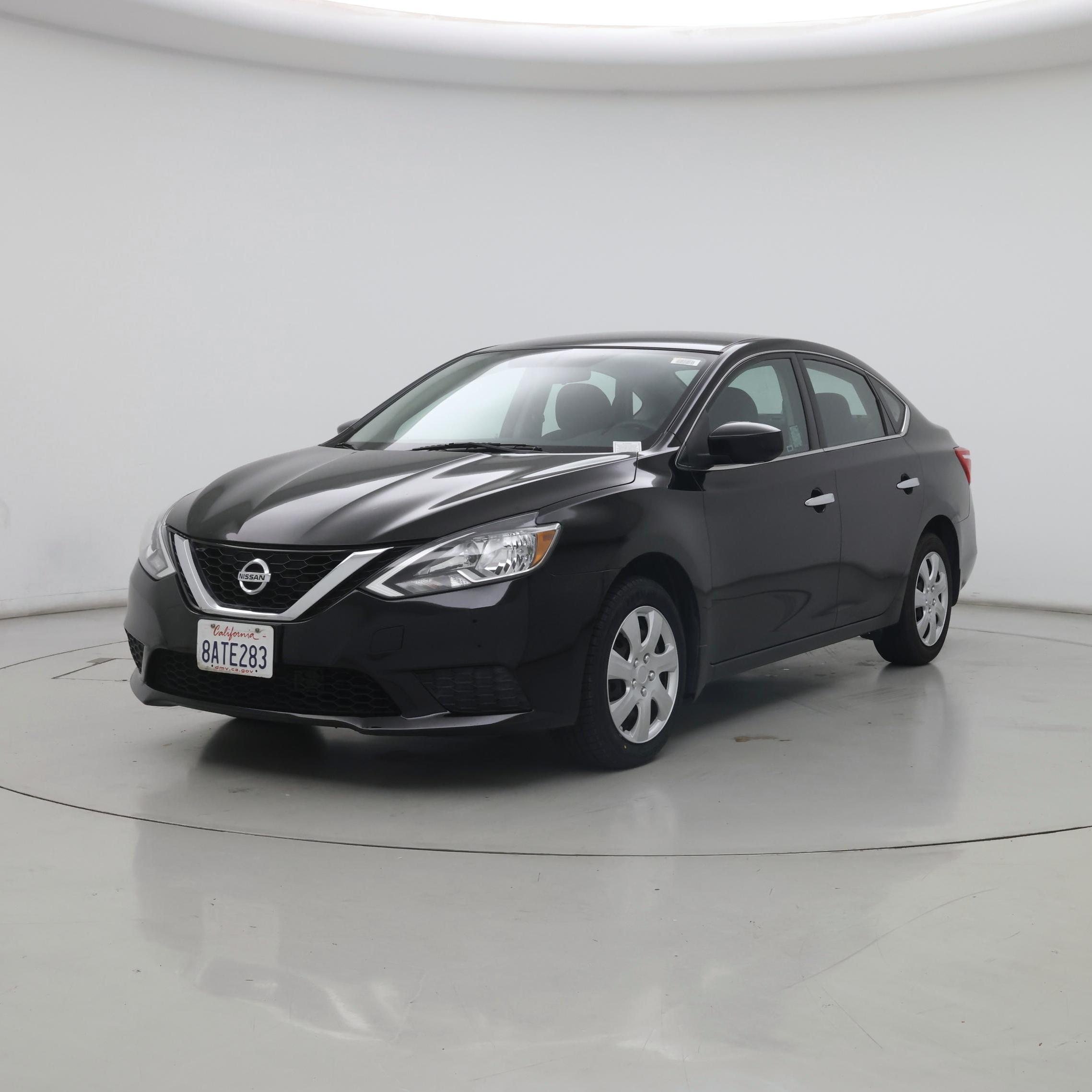 Thumbnail: 2017 Nissan Sentra - 4
