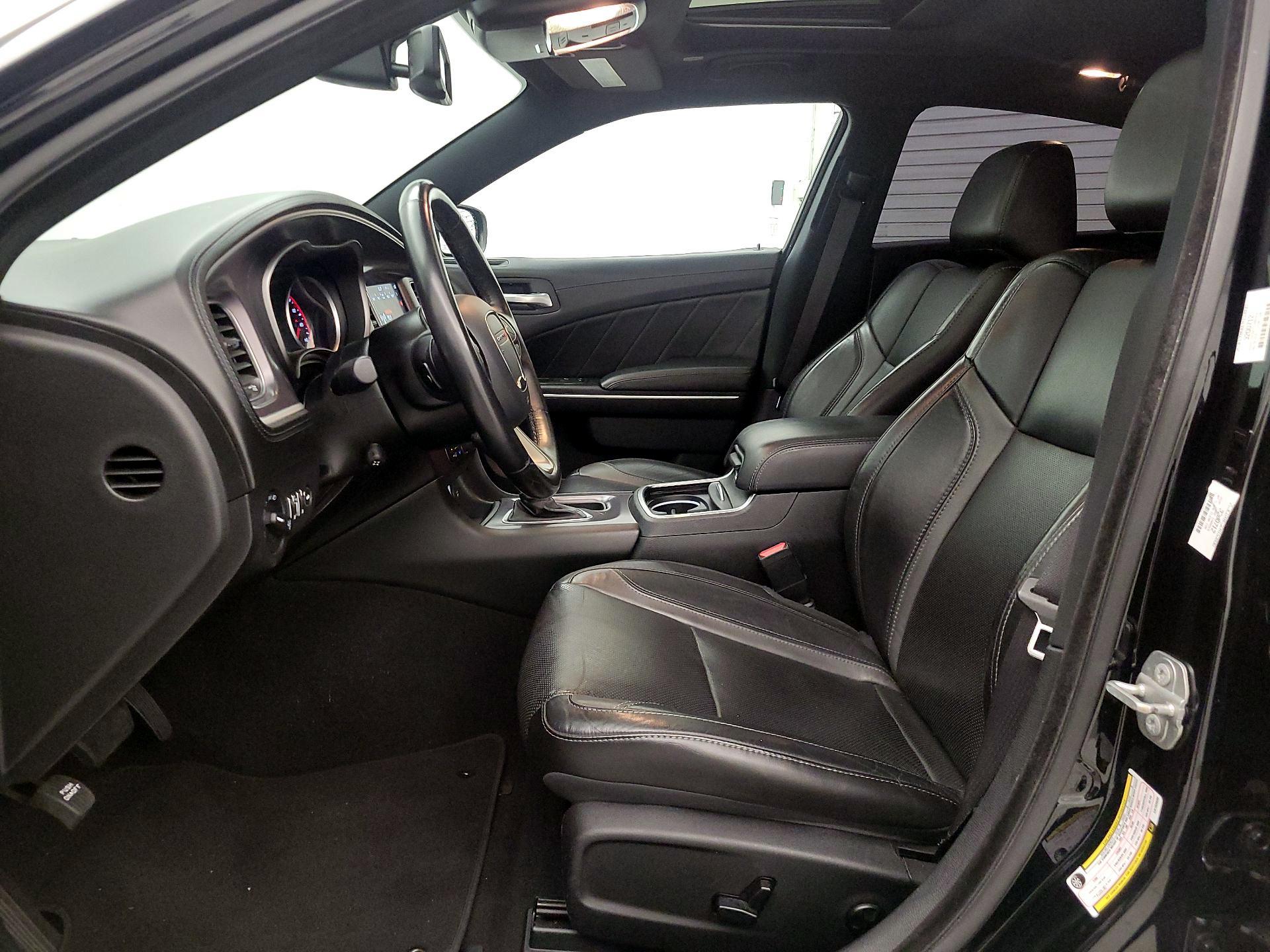 Thumbnail: 2020 Dodge Charger - 11