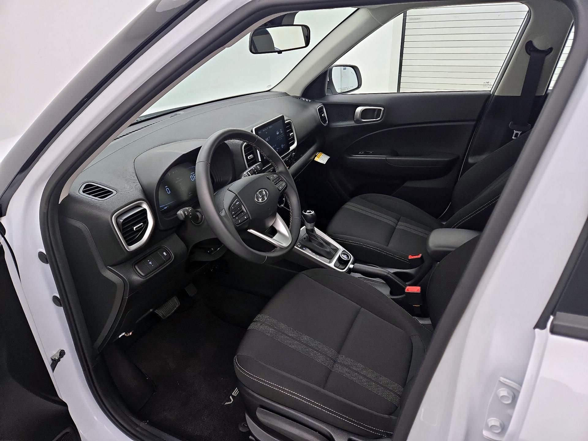 Thumbnail: 2025 Hyundai Venue - 11